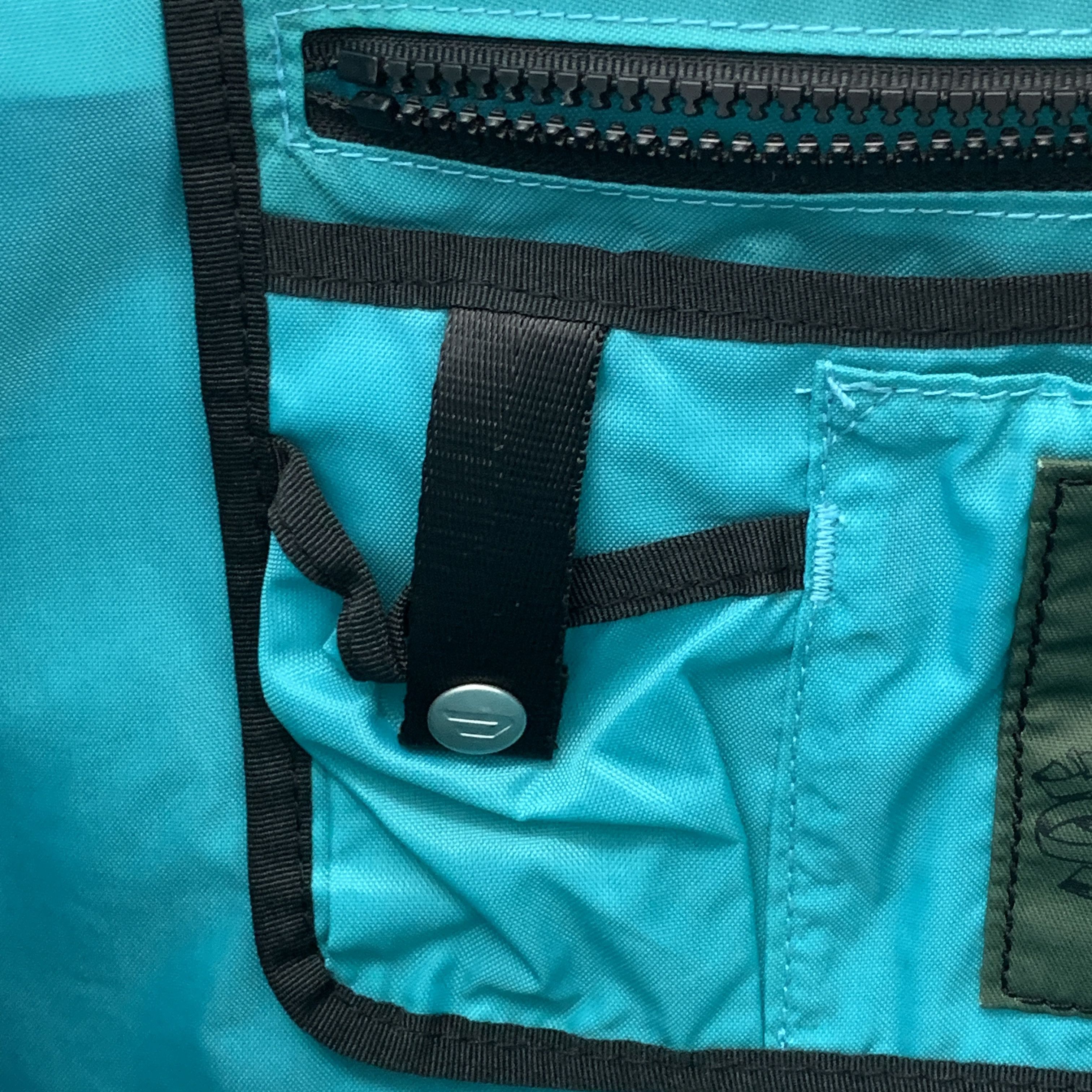 Diesel Vintage Diesel Y2K Rare Khaki Crossbody Euro Industrial Bag Size ONE SIZE - 13 Thumbnail