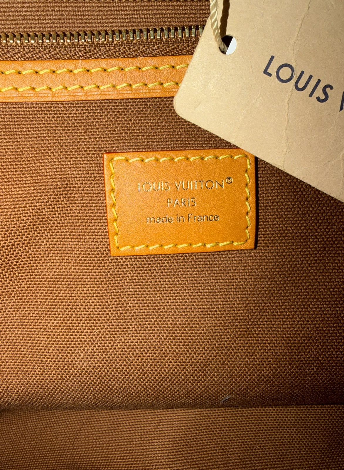 Louis Vuitton louis vuitton vagabond monogram Size ONE SIZE - 3 Thumbnail