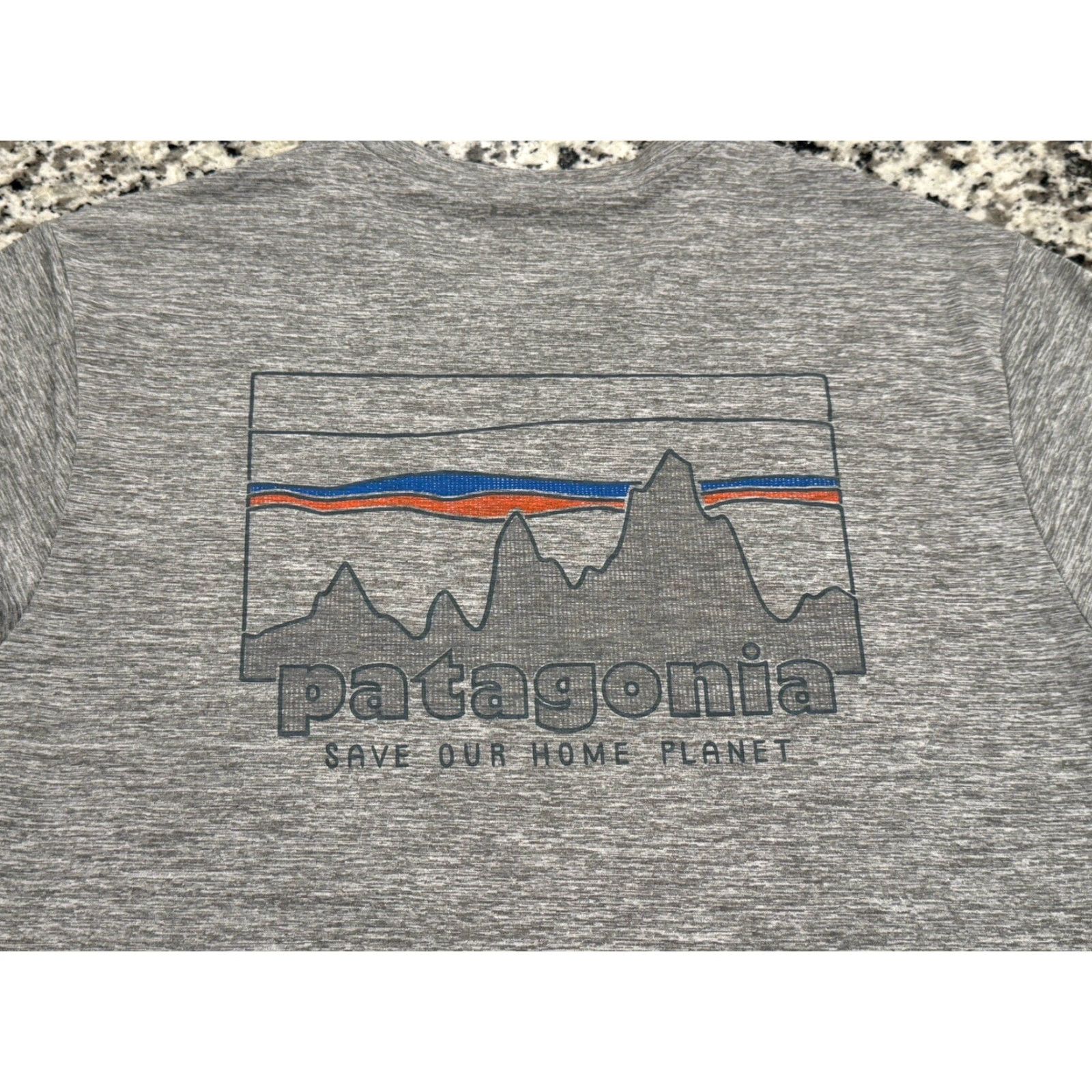 Patagonia Patagonia Shirt Women S Gray/Yellow Capilene Cool Daily Tee Hiking Comfort Casual Slimming Athletic Shirt Womens Size S / US 4 / IT 40 - 7 Thumbnail