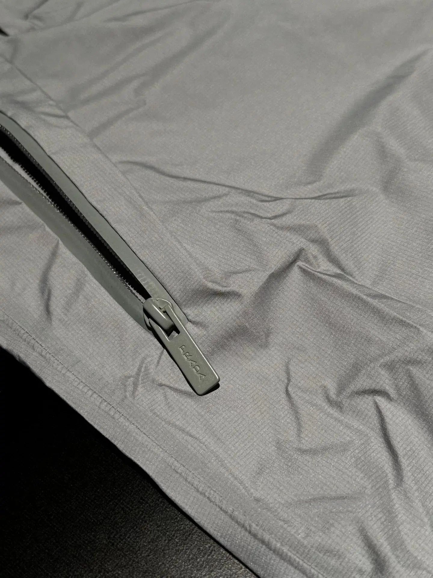 Prada Prada Velcro Nylon Sweatpants. Size US 32 / EU 48 - 4 Thumbnail