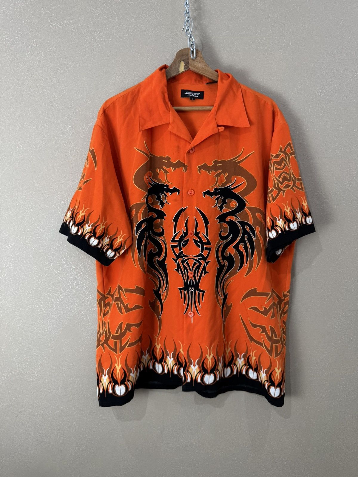 Japanese Brand Vintage Y2K Rare Alt Tribal Dragon Skull Hawaiian Shirt Size US L / EU 52-54 / 3 - 1 Thumbnail
