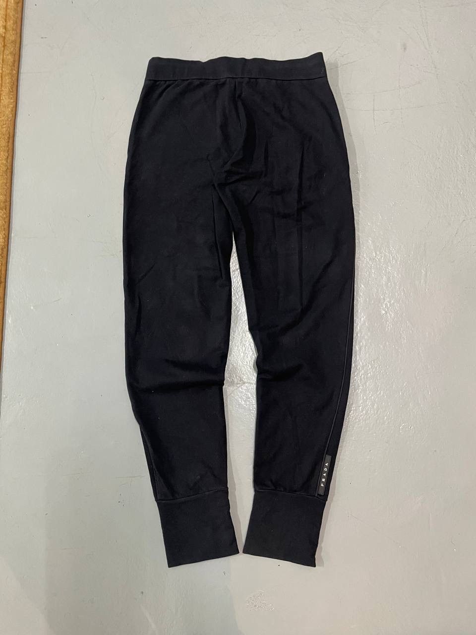 Prada PRADA JOGGER PANTS LUXURY Size 27" / US 4 / IT 40 - 5 Thumbnail