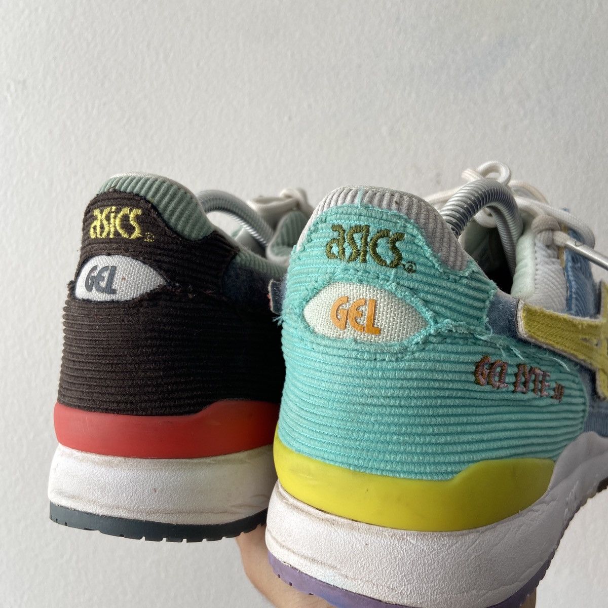 Asics × Round Two × atmos Asics X Sean Wotherspoon x Atmos Gel Lyte 3 Size US 9 / EU 42 - 9 Thumbnail