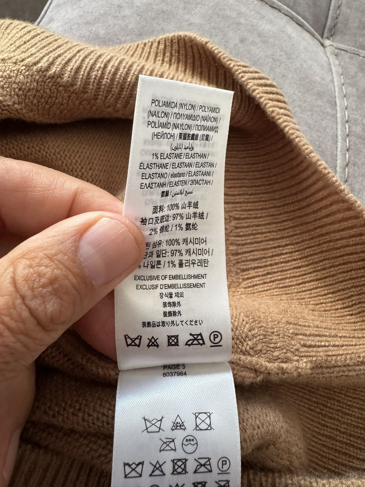 Burberry BURBERRY cashmere jumper SEE PHOTOS FOR REAL TAPE MEASUREMEN Size US S / EU 44-46 / 1 - 15 Thumbnail