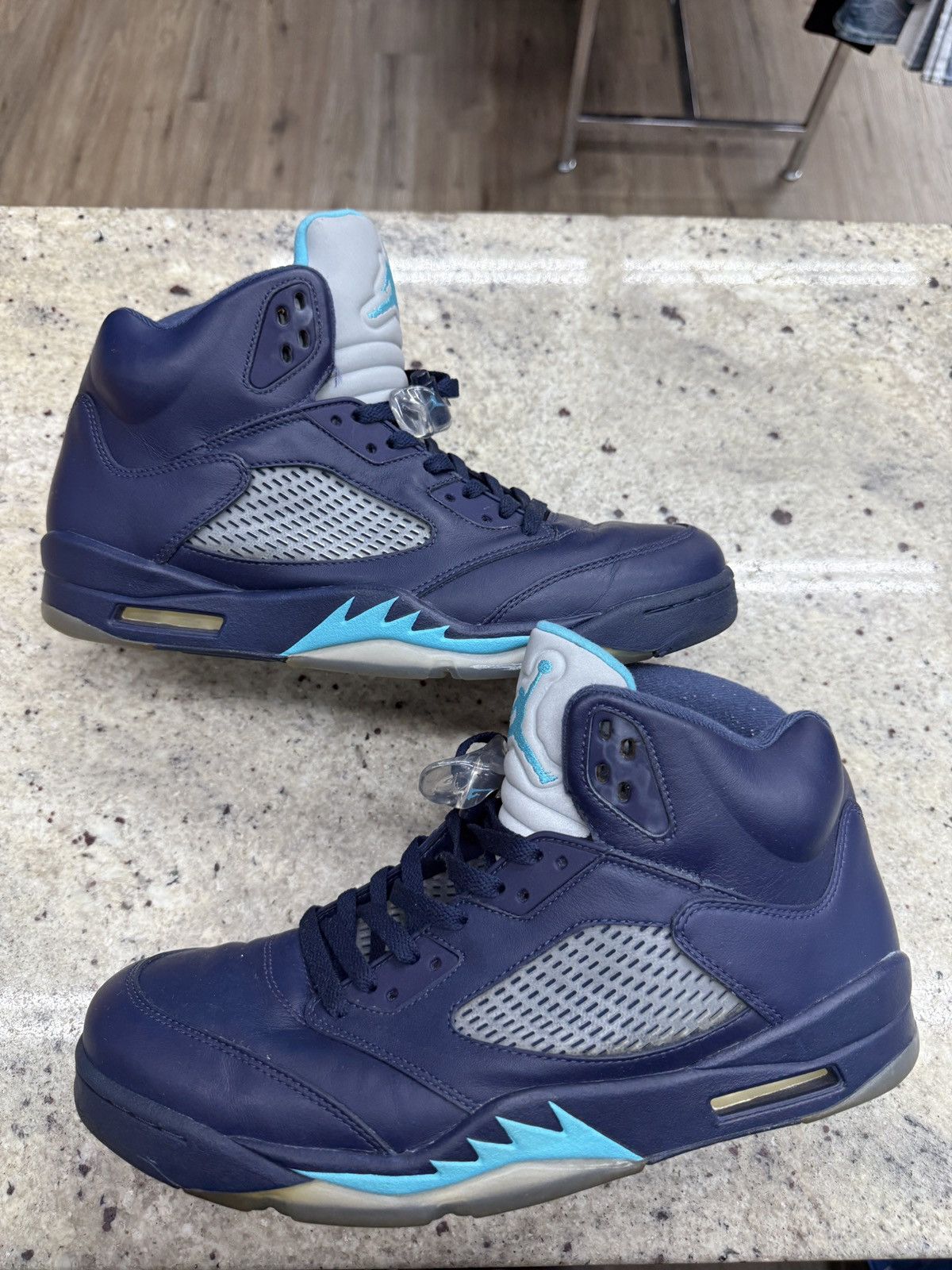 Air Jordan Retro 5 Pre-Grapes