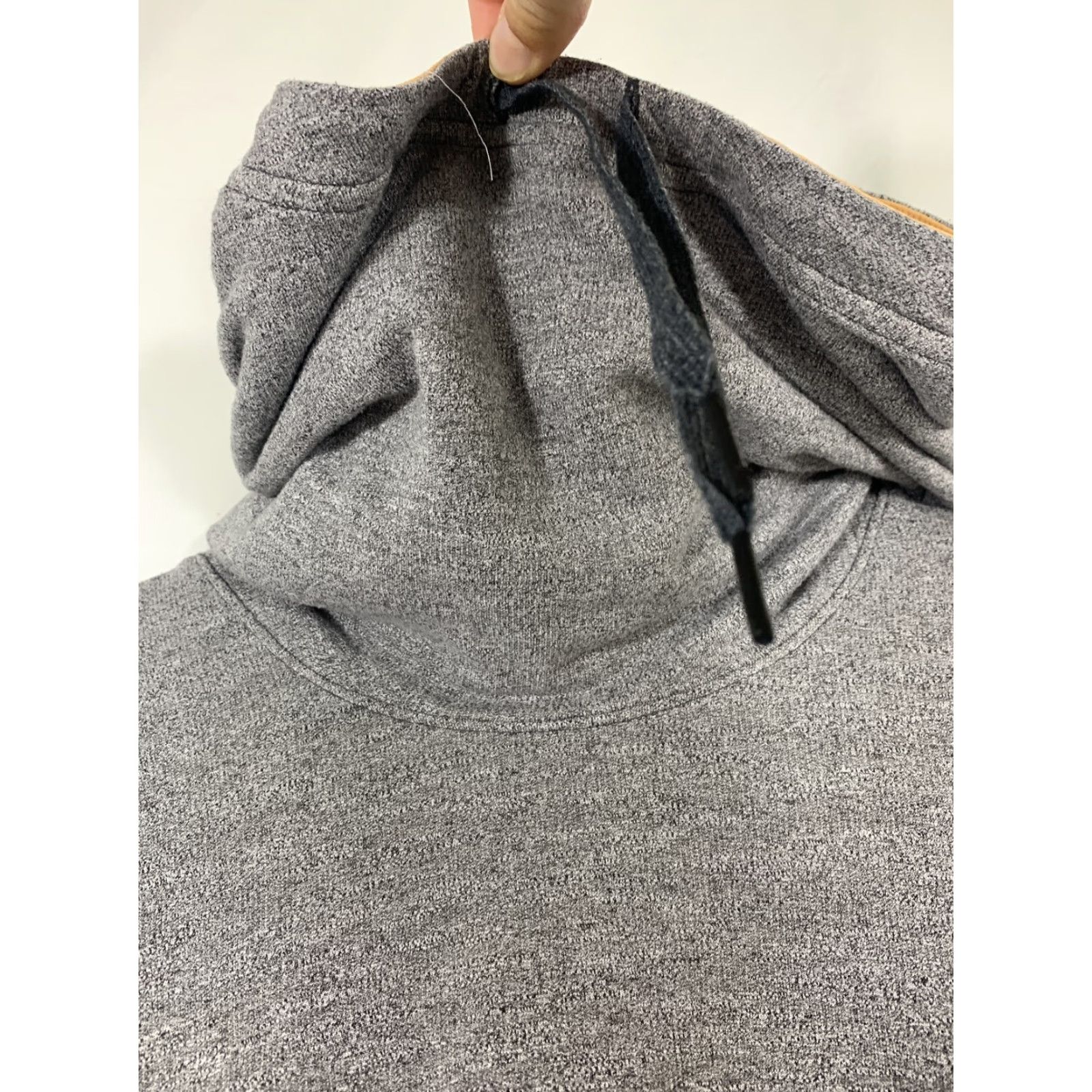 Under Armour Under Armour Women’s Sweatshirt Hoodie Cowl Neck Gray M Cropped Loose Pullover Activewear Size M / US 6-8 / IT 42-44 - 5 Thumbnail