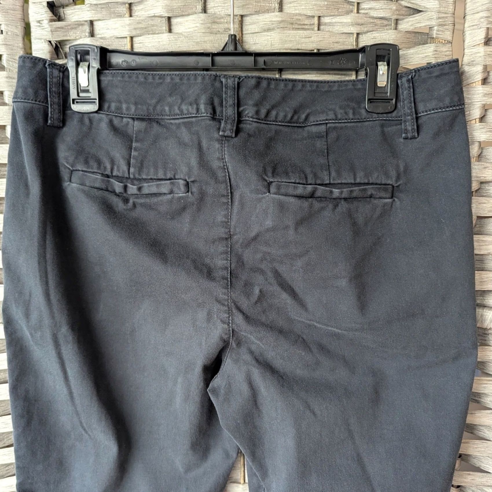 Vintage Cabi Charcoal Gray Rainbow Side Stripe Pants Womens 6 Casual Workwear Slim Tapered Front Flat Front Pockets Button Zip Size 28" / US 6 / IT 42 - 3 Thumbnail