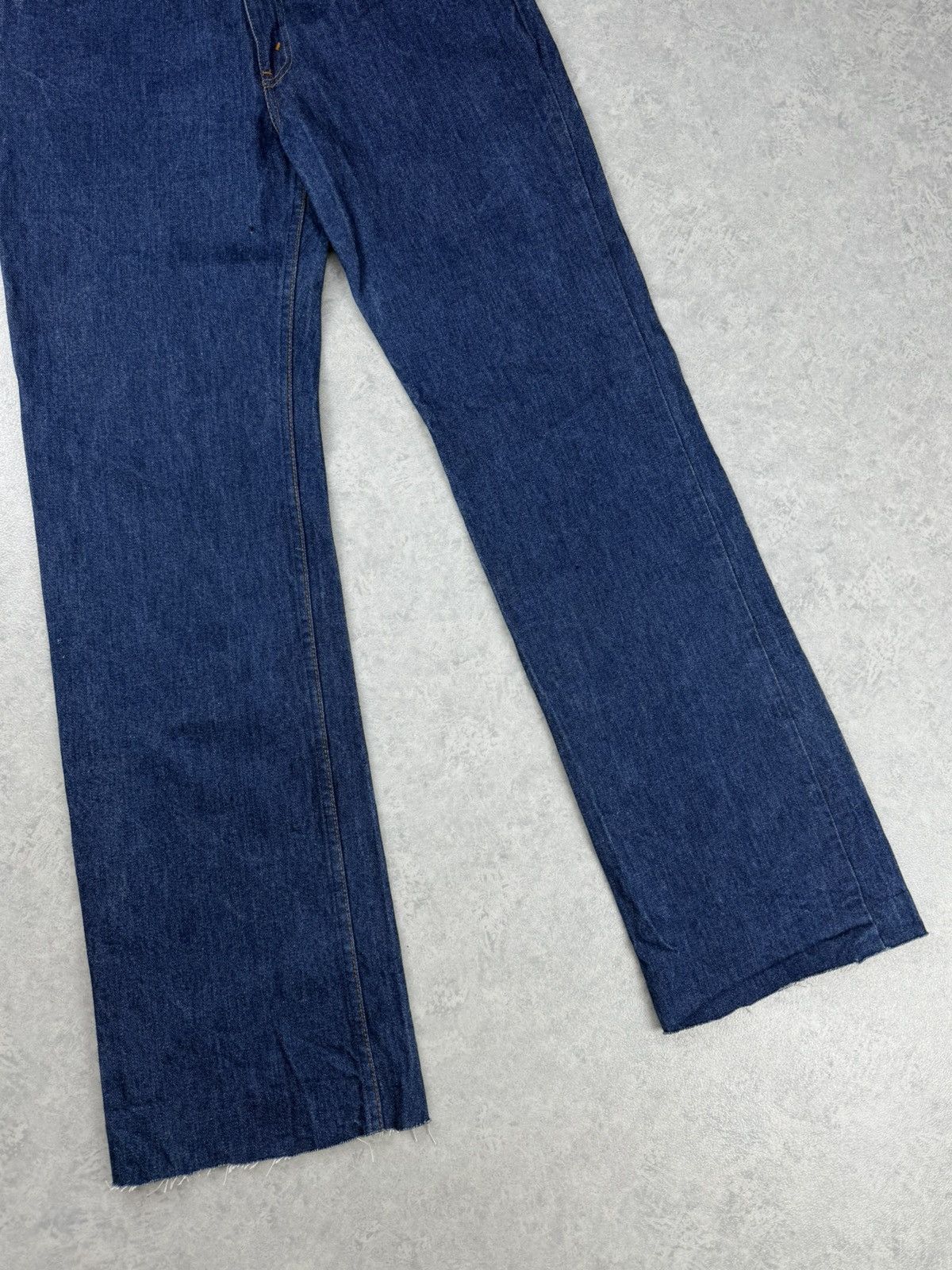 Levi's Vintage Clothing Vintage Levis 617 Bootcut Jeans W36 L36 Made In France Size US 36 / EU 52 - 3 Thumbnail