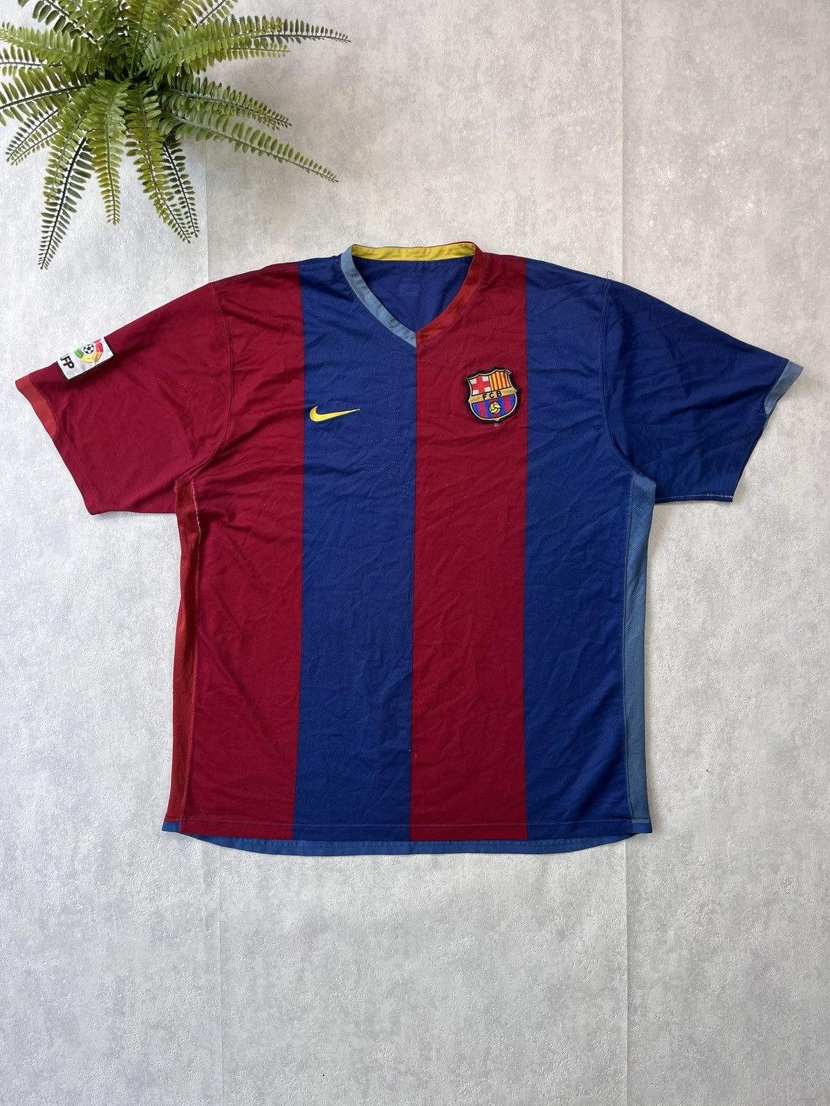Nike × Vintage 06/07 Nike Barcelona Vintage Soccer Y2K Retro Jersey Size US XL / EU 56 / 4 - 1 Thumbnail