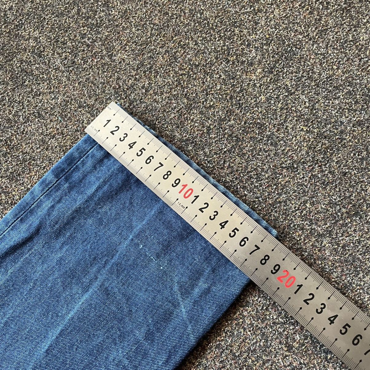 Vintage Vintage 90s Diesel Baggy Jeans Faded Wash Skate Y2K Logo 29 Size US 29 - 10 Thumbnail