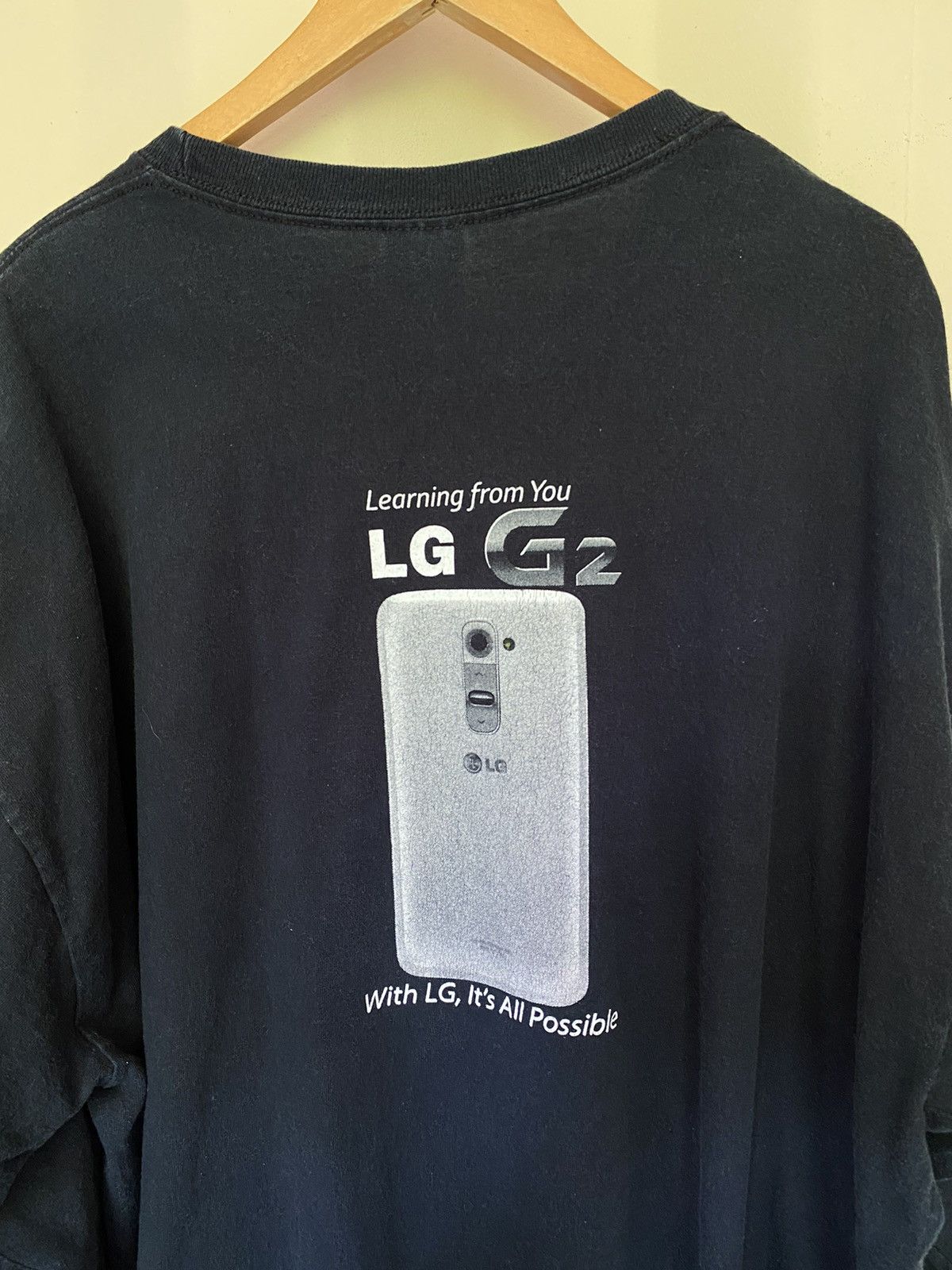 Designer × Vintage LG mobile phone long sleeve tee Size US XXL / EU 58 / 5 - 6 Thumbnail