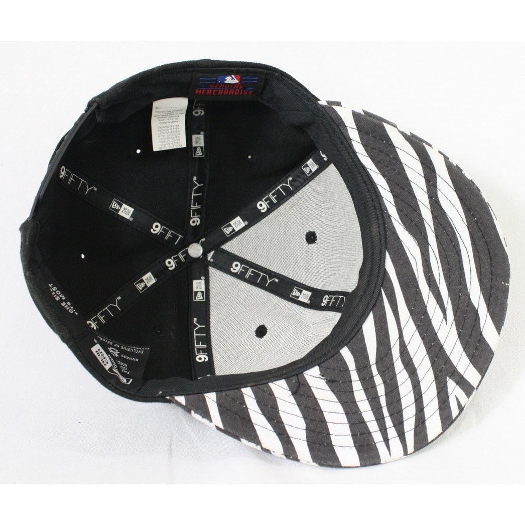 MLB × New Era New Era NY Yankees Zebra Print Snapback Hat Womens OSFA MLB Size ONE SIZE - 6 Thumbnail