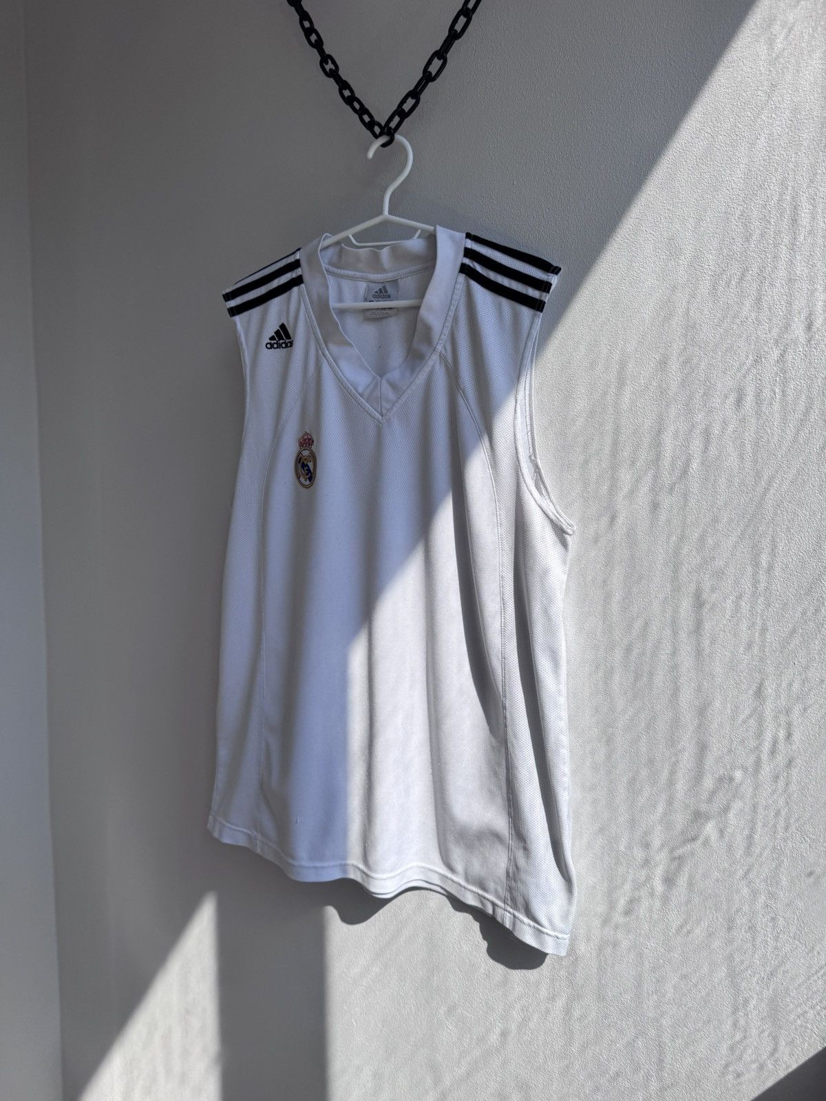 Adidas REAL MADRID 2003 2004 FOOTBALL SOCCER JERSEY SHIRT VEST Size US L / EU 52-54 / 3 - 2 Thumbnail