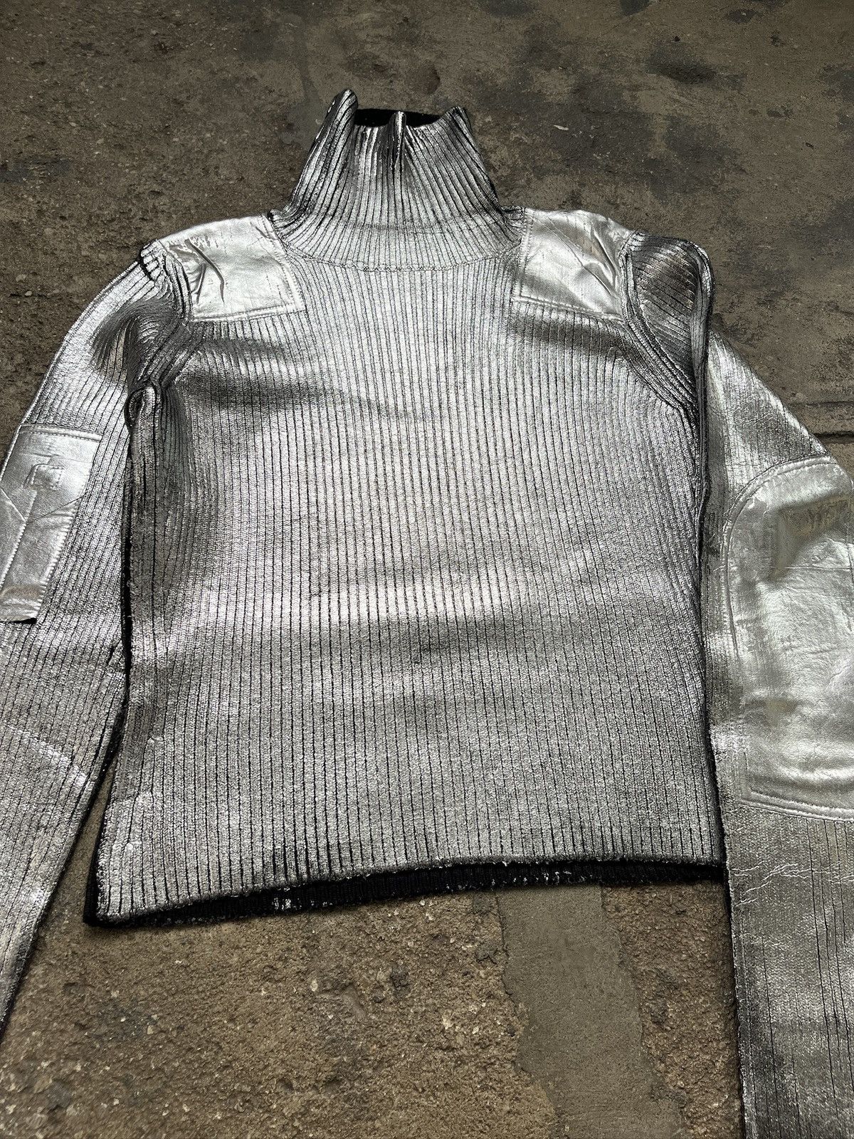 MM6 MM6 Maison Margiela Metallic Turtleneck (unisex) Size US L / EU 52-54 / 3 - 10 Thumbnail