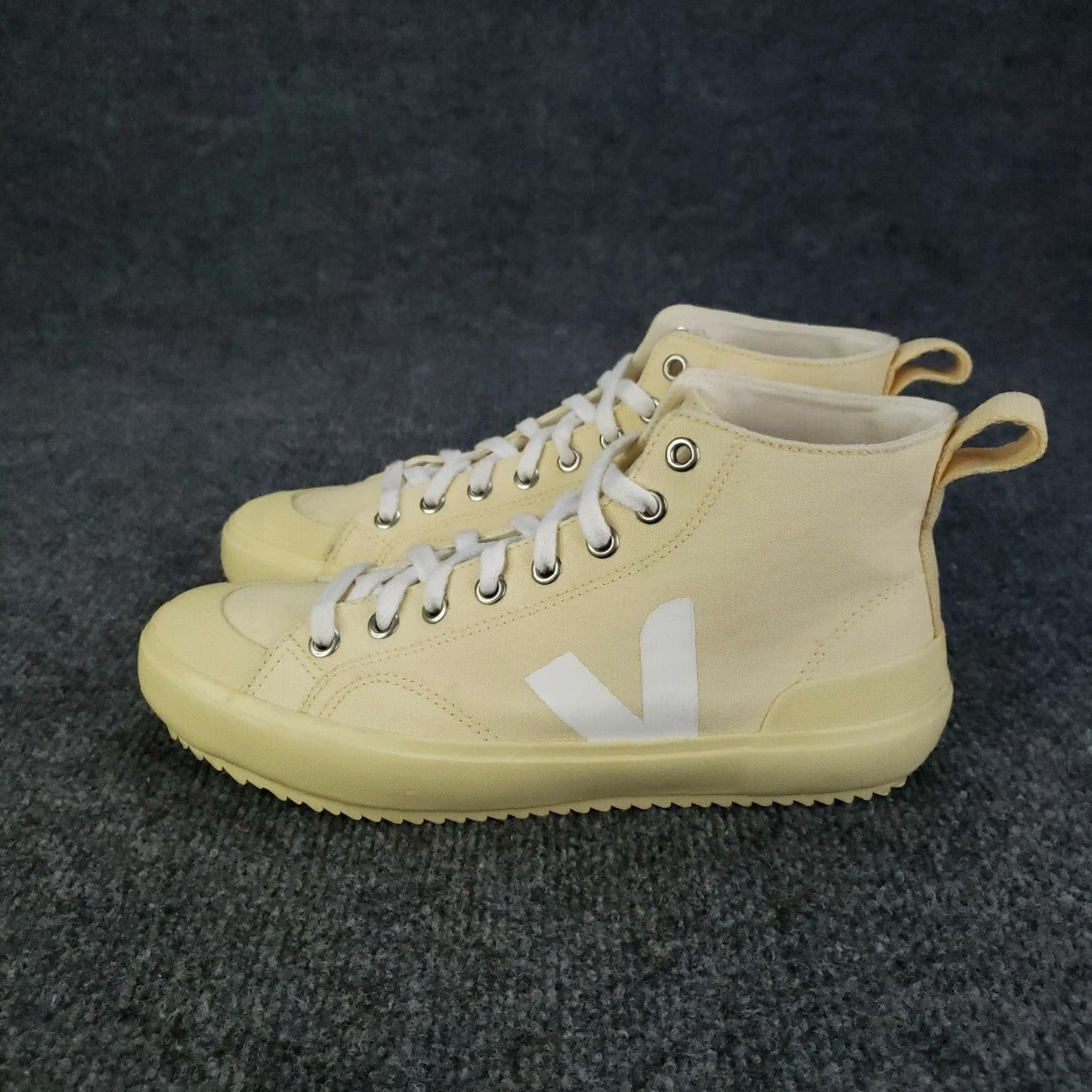 Veja VEJA Nova High Top Sneakers Womens Size 8 Butter Yellow White VEJA Nova Sneaker Size M / US 6-8 / IT 42-44 - 4 Thumbnail