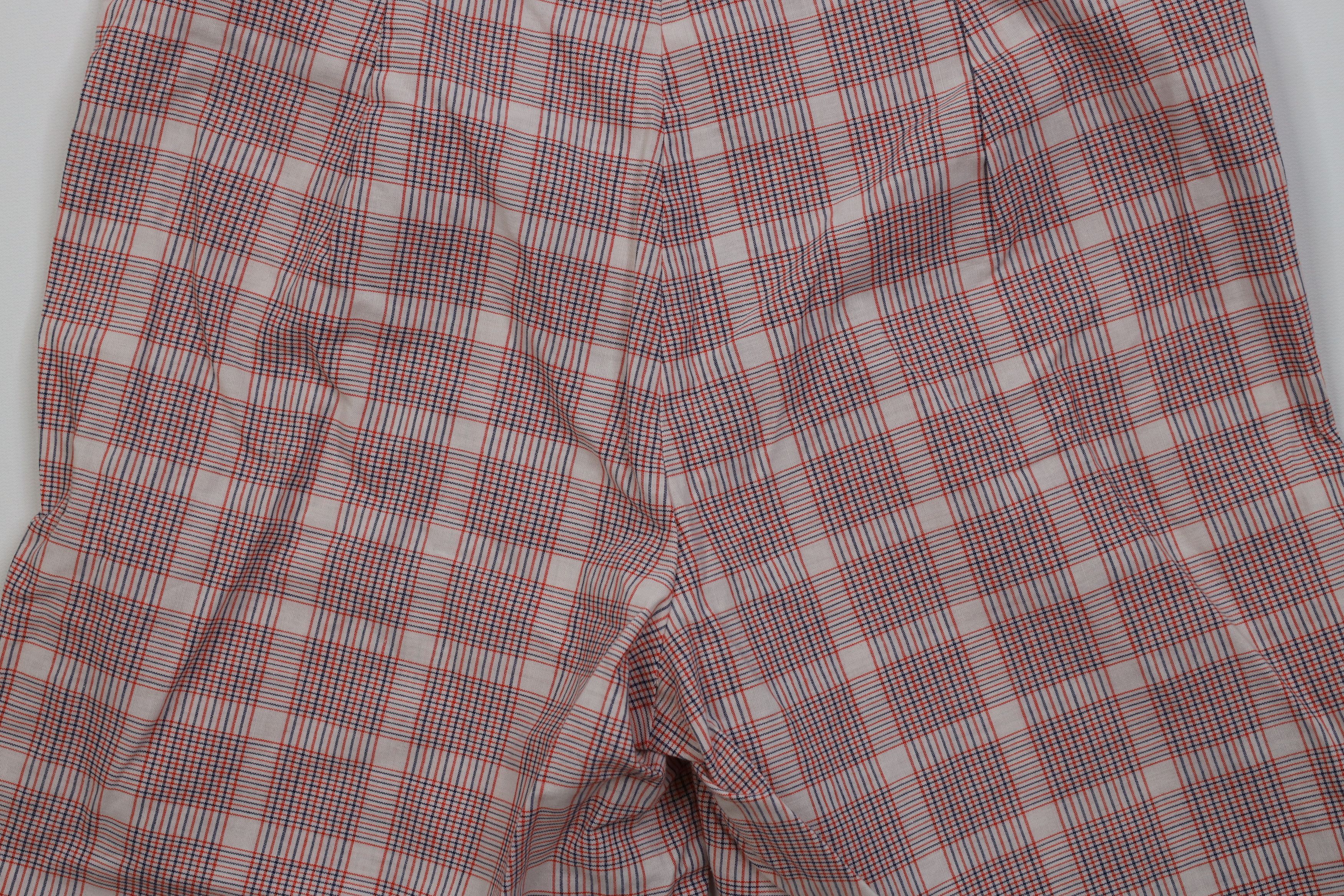 Vintage Vintage 50s Streetwear Lightweight Chino Shorts Red USA Size 30" / US 8 / IT 44 - 10 Thumbnail