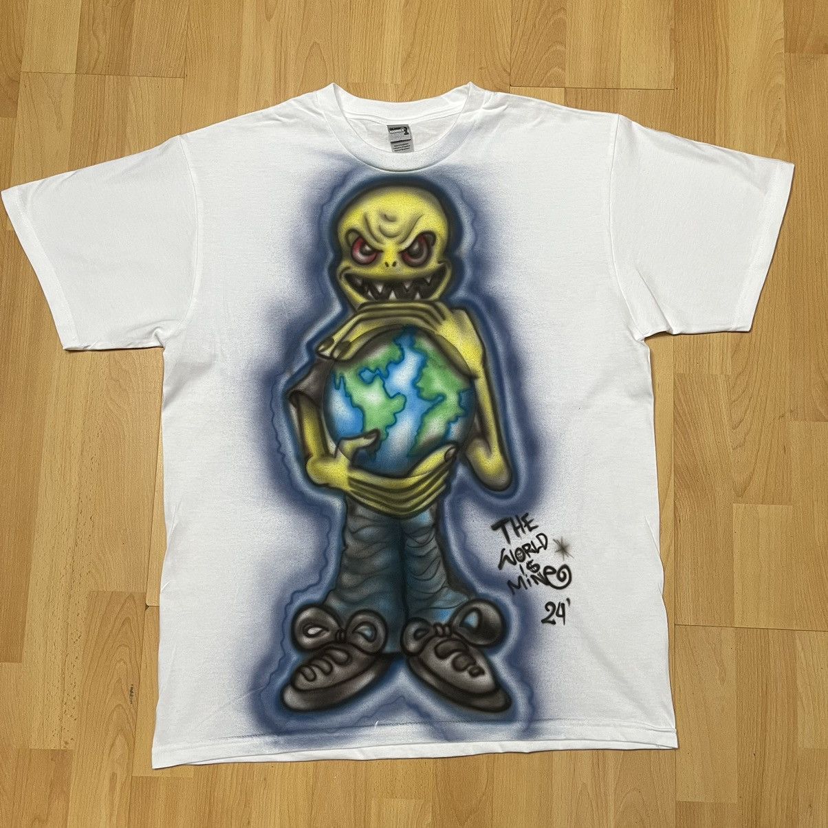 Vintage Custom Tshirt The World is Mine Fubu Hiphop Baggy Jnco Size US L / EU 52-54 / 3 - 1 Thumbnail