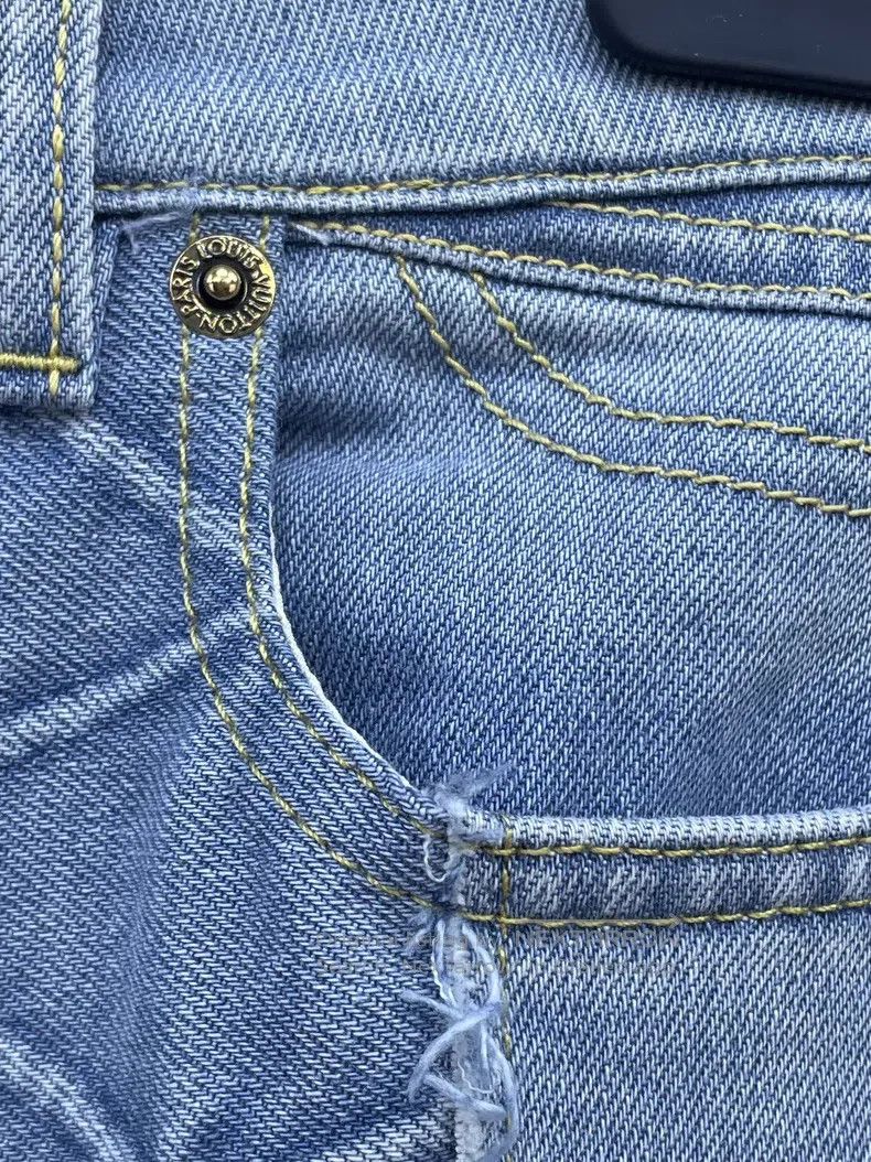 Louis Vuitton Louis Vuitton Rhombic denim skirt Size 33" - 4 Thumbnail