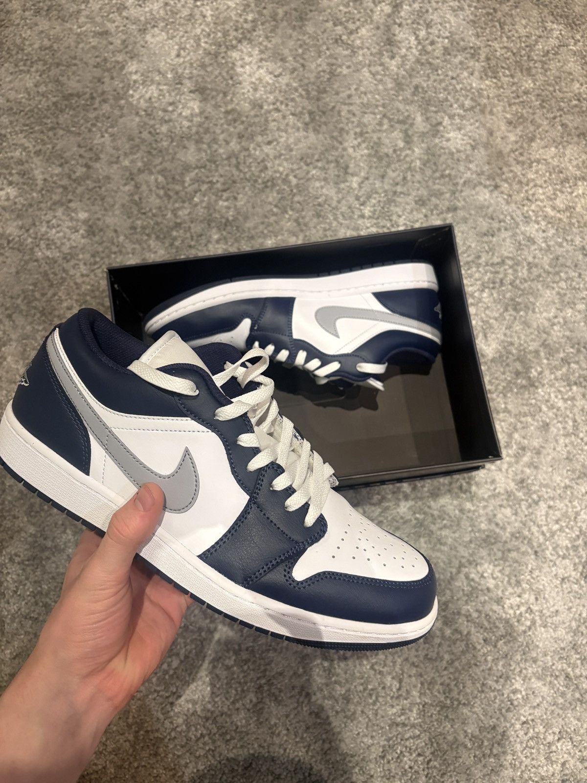 Nike Jordan 1 low midnight navy Size US 12.5 / EU 45-46 - 2 Thumbnail