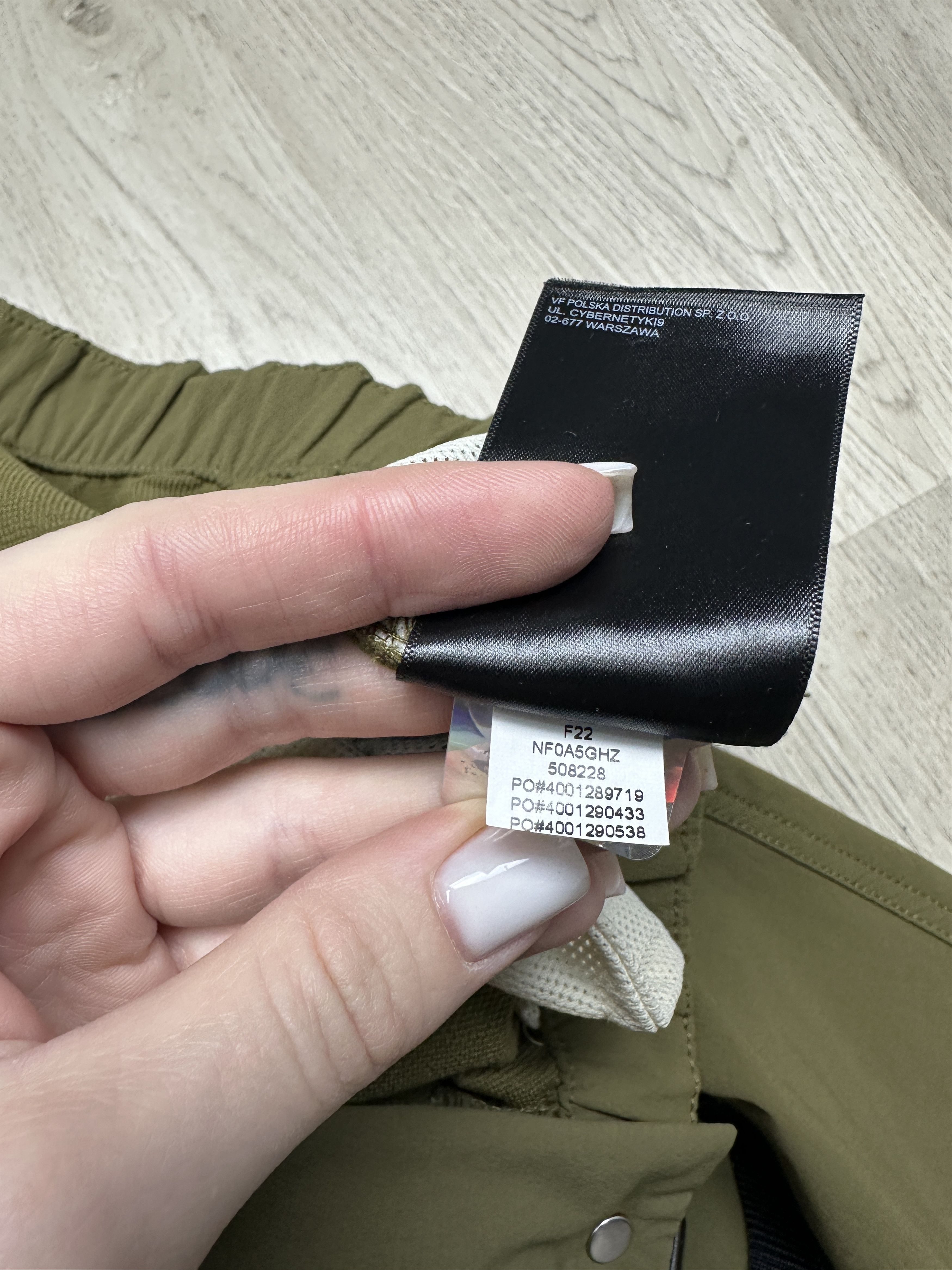 The North Face The North Face Vintage Mens Nylon Outdoor Pants TNF Size US 32 / EU 48 - 7 Thumbnail