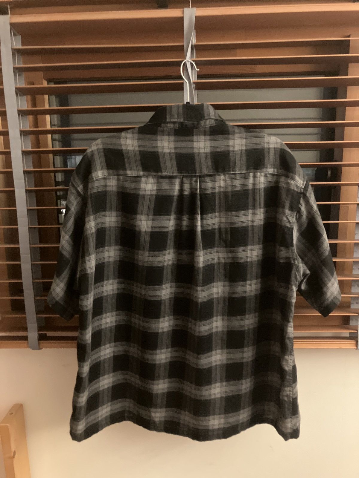 Other RETROCKS black plaid button up Size US M / EU 48-50 / 2 - 4 Thumbnail