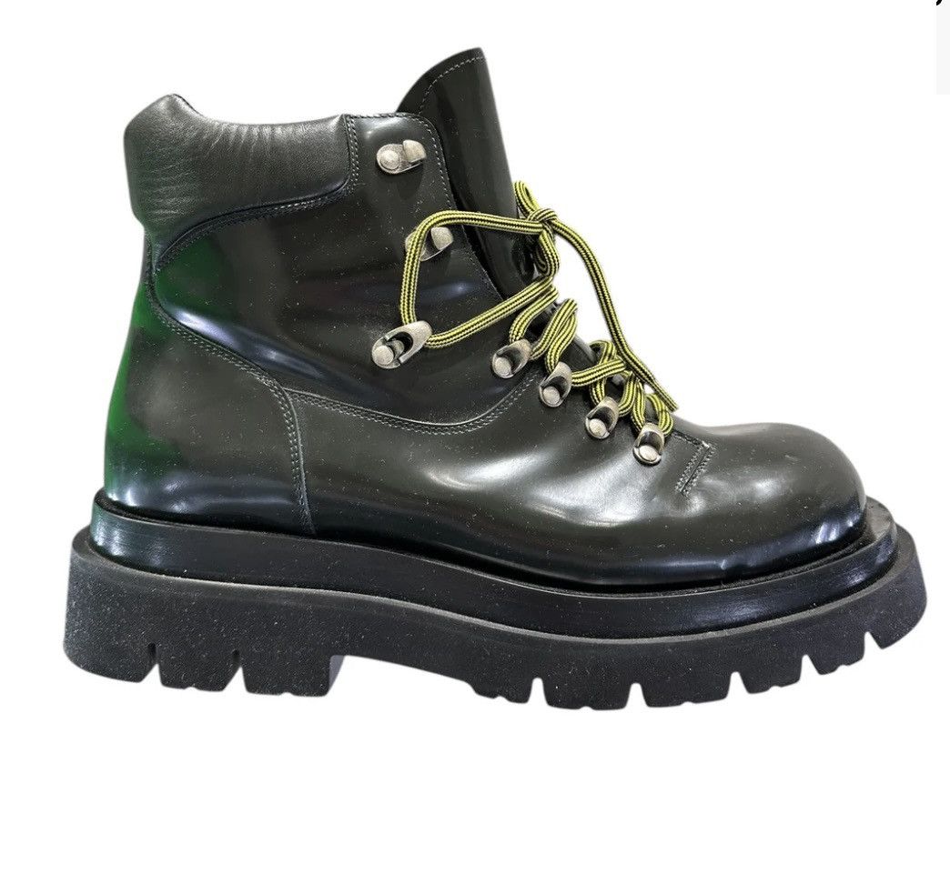 Bottega Veneta Bottega Veneta Lug Boot Size US 12 / EU 45 - 1 Thumbnail