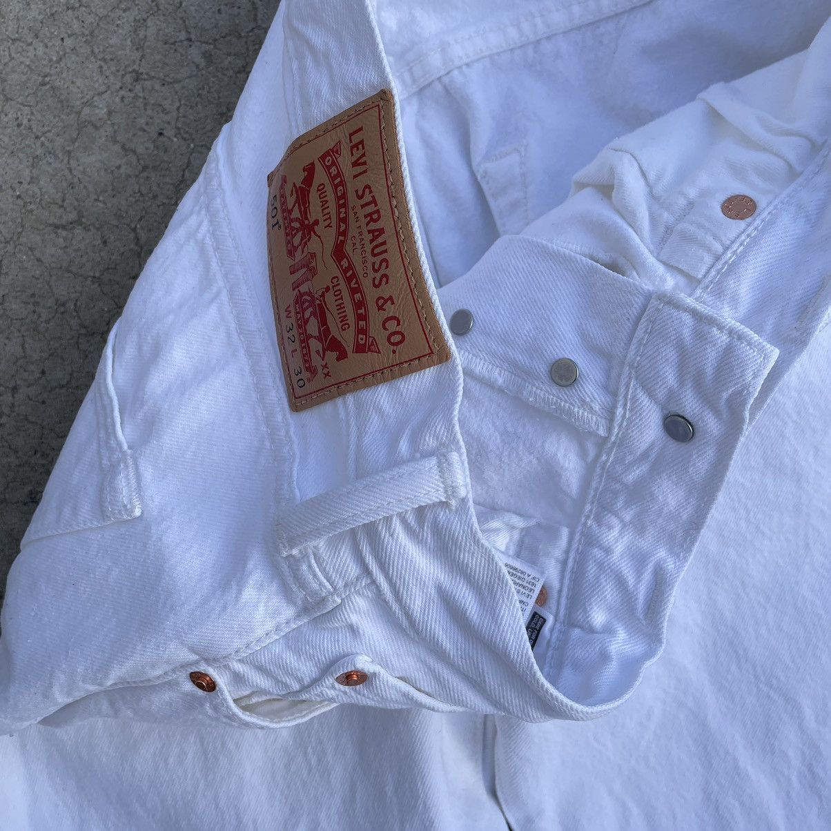 Levi's × Vintage Vintage Levi’s Jeans 501 W32xL30 Pants Trousers Y2K 90s USA Size US 32 / EU 48 - 8 Thumbnail