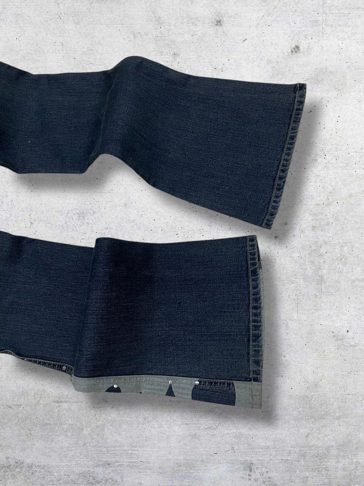 Tornado Mart VINTAGE ORIRIN JAPAN DESIGNER FLARED FASHION FORWARD DENIM Size US 26 / EU 42 - 13 Thumbnail