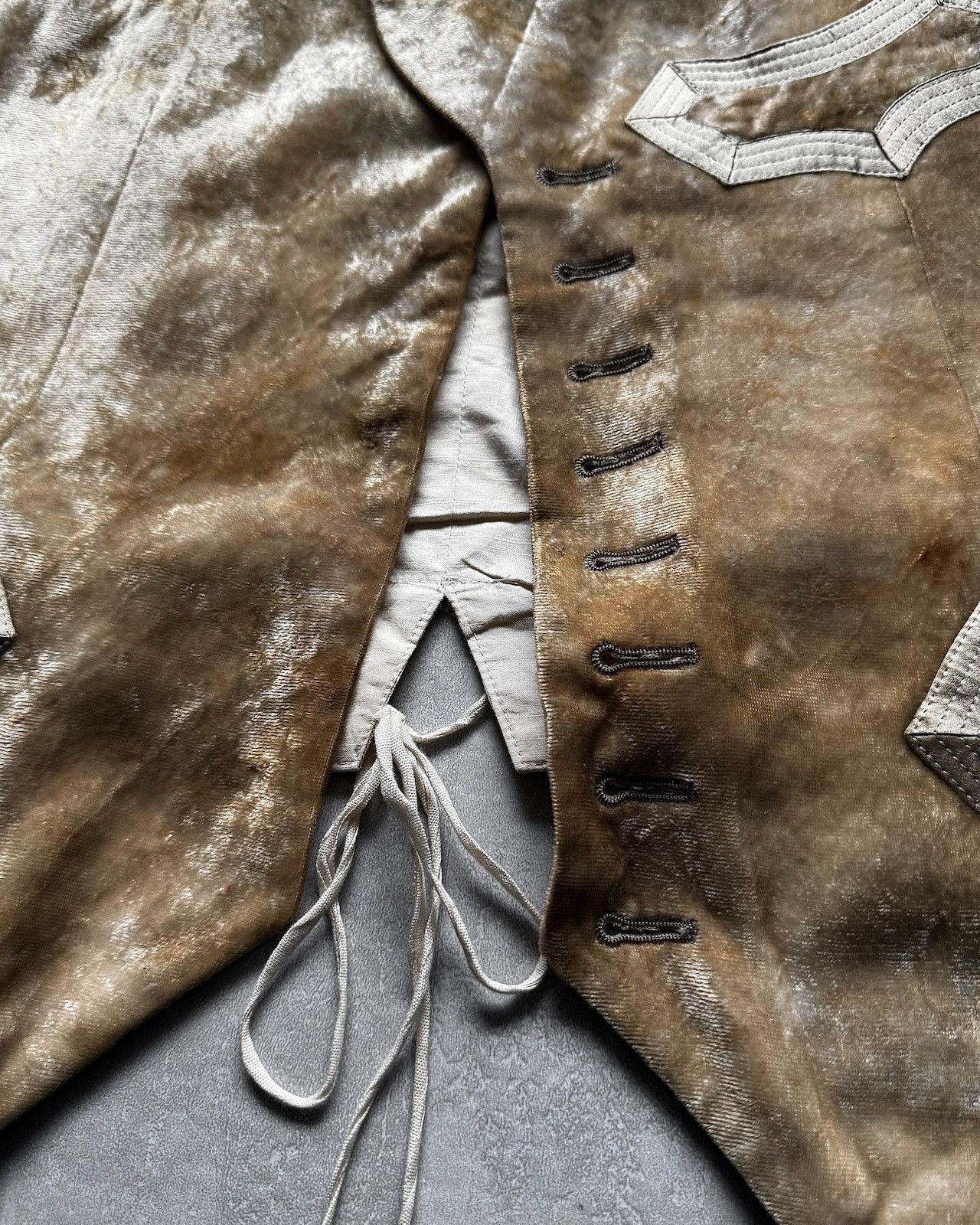 Number (N)ine SS2009 NUMBER (N)INE 'The Lonesome Heroes' velour vest Size 46L - 2 Thumbnail