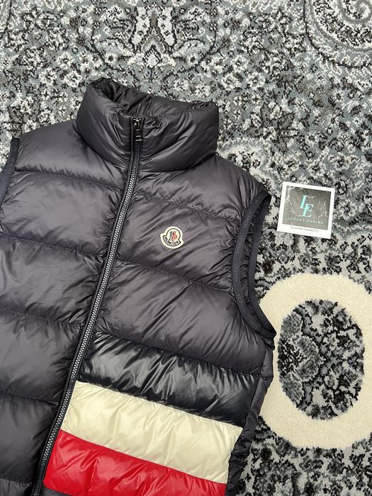 Moncler sovex padded sales gilet