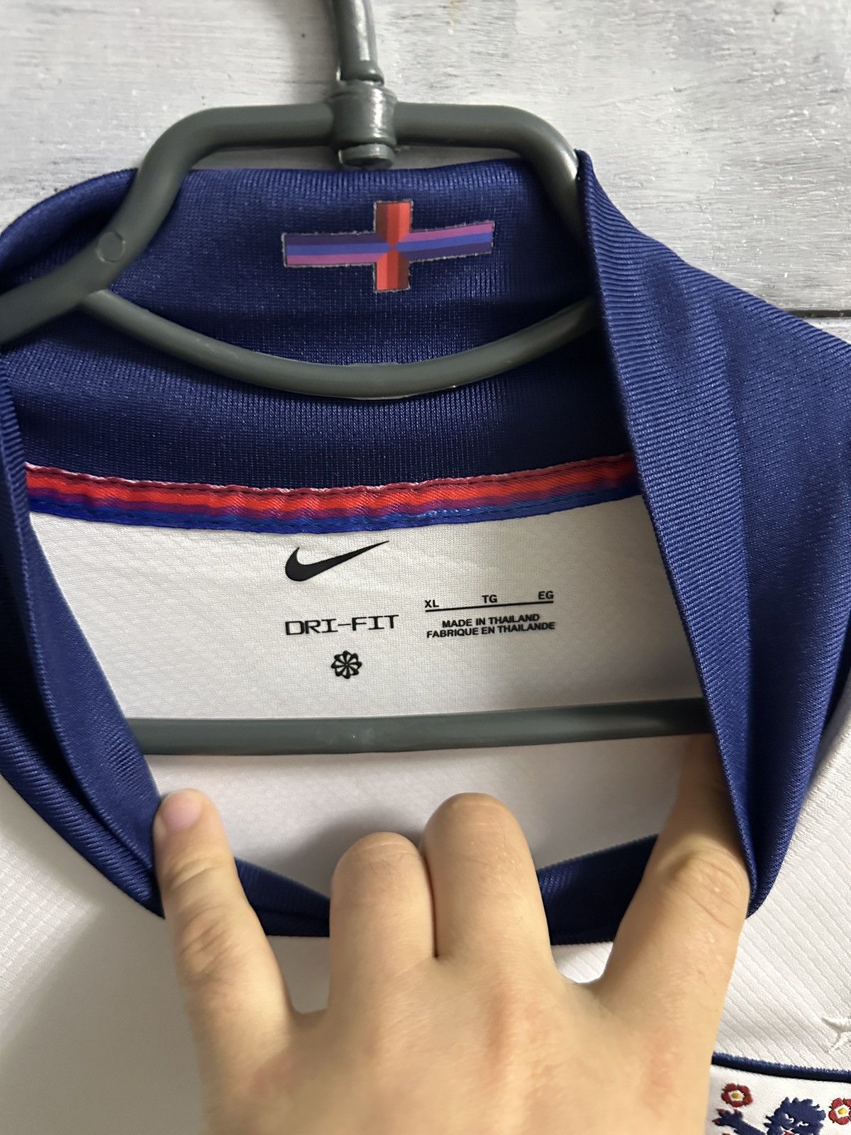 Nike Vintage T-Shirt Nike England Soccer Jersey Football Swoosh Size US XL / EU 56 / 4 - 9 Thumbnail