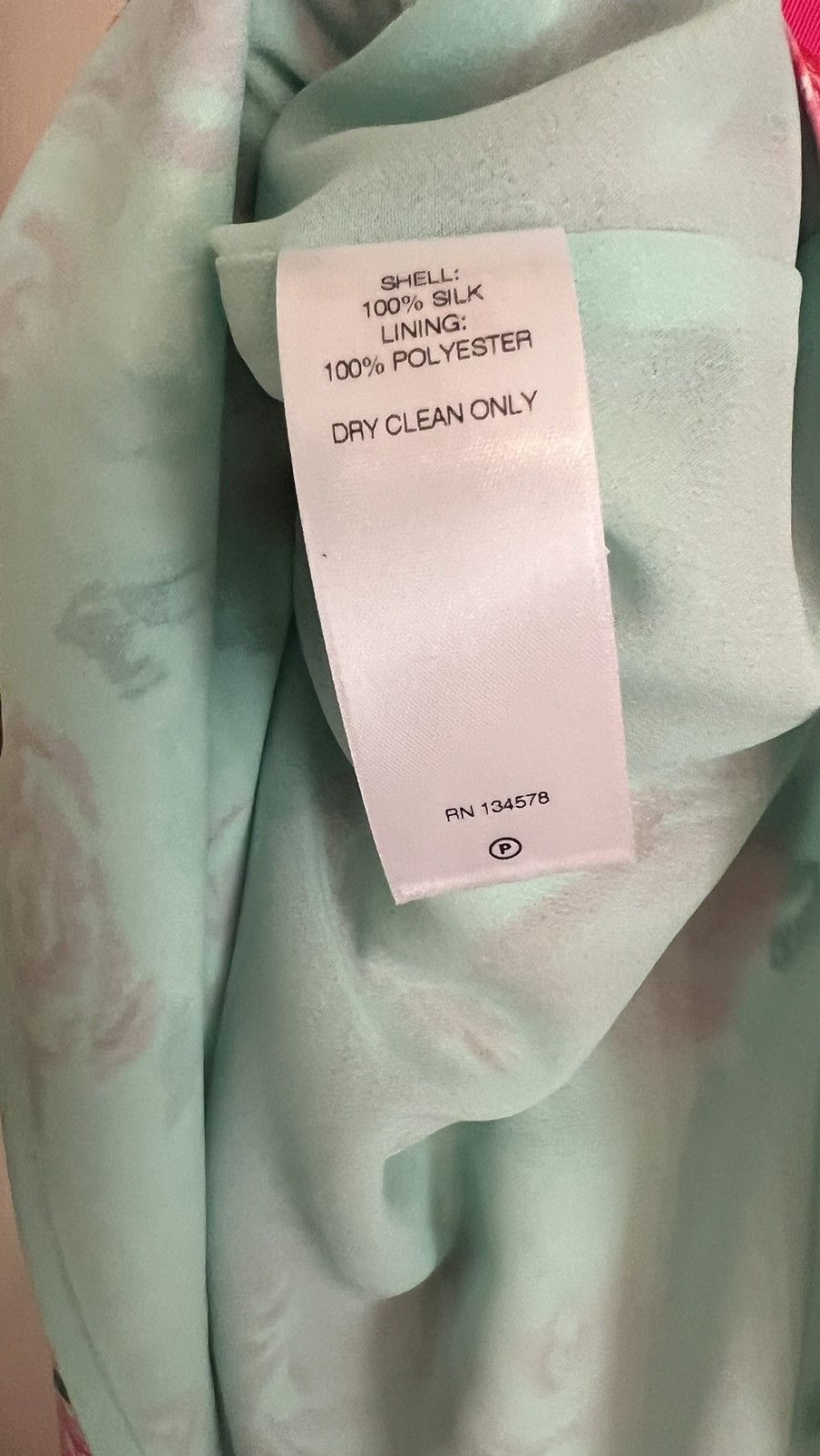 Vineyard Vines Vineyard Vines for Kentucky Derby, Sz 8, Silk, Roses Size M / US 6-8 / IT 42-44 - 6 Thumbnail