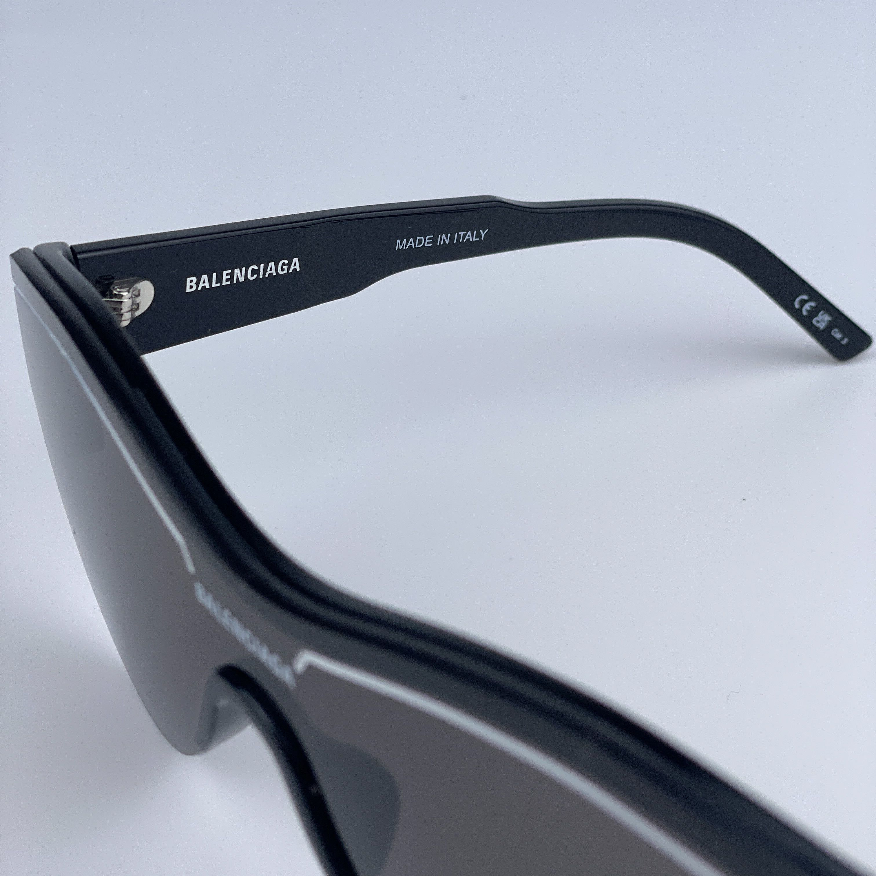 Balenciaga NEW Balenciaga BB0004S 001 Grey Shield Unisex Sunglasses Size ONE SIZE - 9 Thumbnail