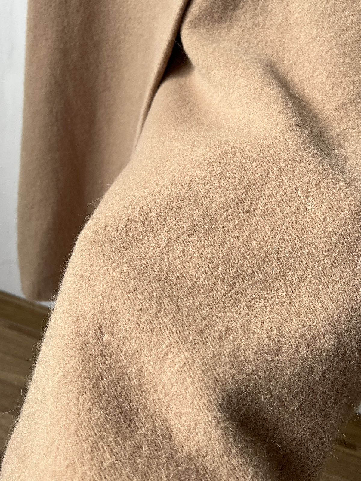 Bally Vintage BALLY Wool Beige Oversized Overcoat Size XL Size US XXL / EU 58 / 5 - 14 Thumbnail