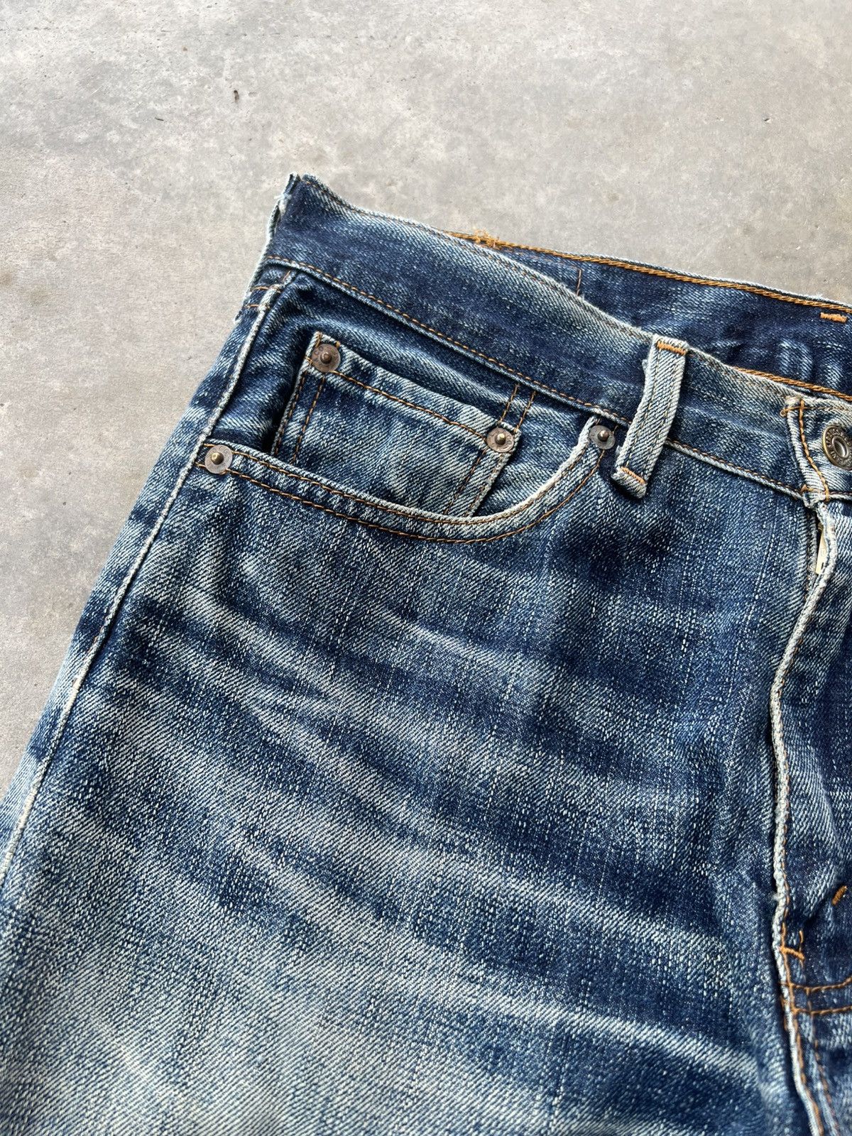 Levi's Vintage 90’s Levis 502 Distressed Mud Wash Jean Size US 30 / EU 46 - 9 Thumbnail