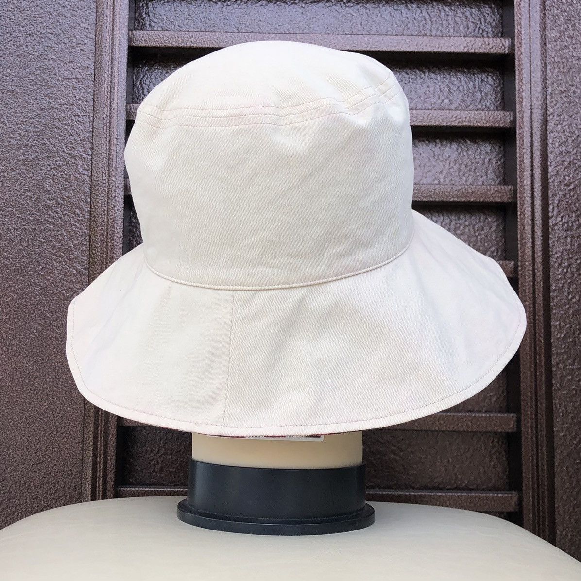 Burberry Authentic Burberry London Reversible Checked Bucket Hat Size ONE SIZE - 12 Thumbnail