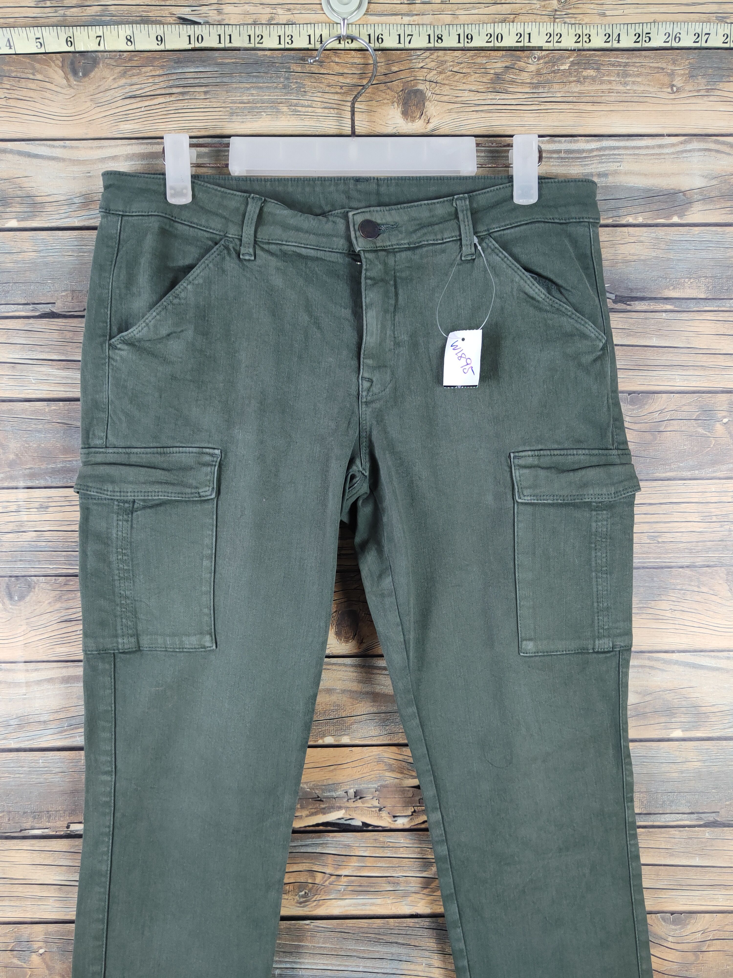Japanese Brand Uniqlo Green Multipocket Tactical Cargo Pants #W1895 Size US 30 / EU 46 - 2 Thumbnail