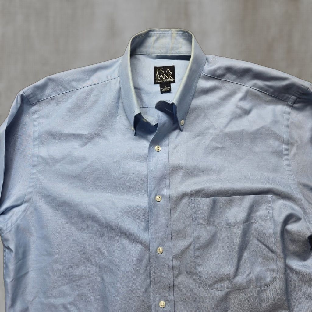 Jos. A. Bank Jos. A. Bank Solid Blue Long Sleeve Button-Up Shirt Adult Medium Mens Size US M / EU 48-50 / 2 - 1 Thumbnail