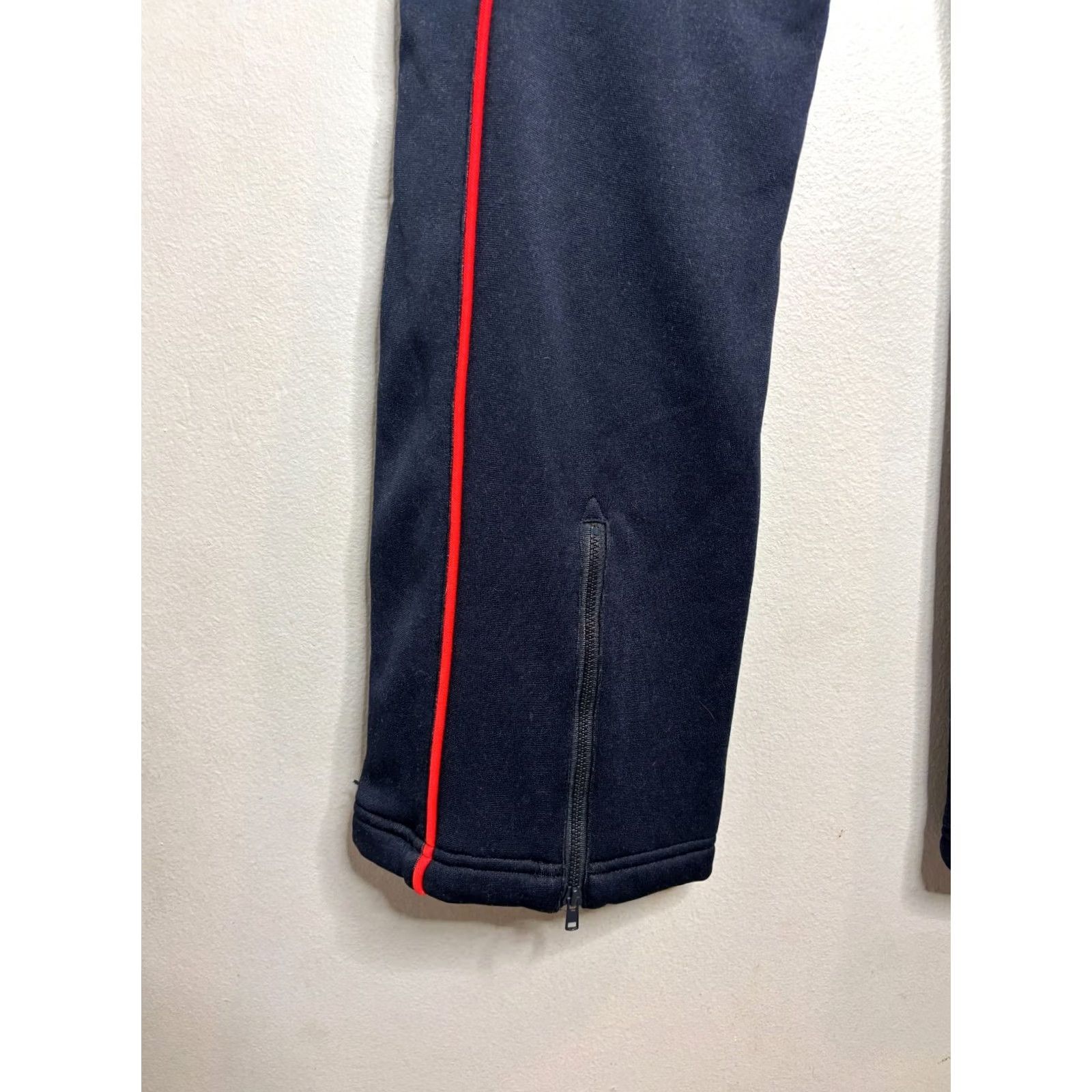 Adidas VINTAGE adidas Pants Mens M Y2K Men Size Navy Size US 31 - 5 Thumbnail