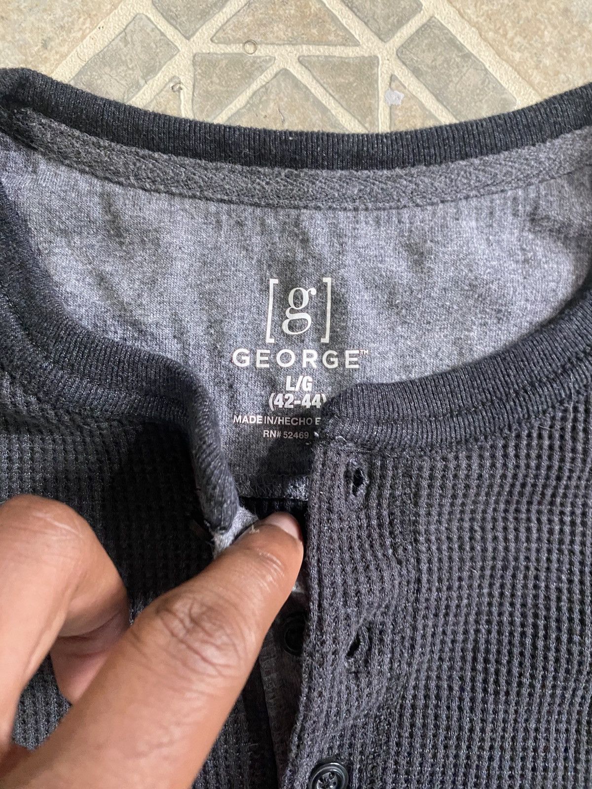 Other Vintage Y2K waffle knit thermal long sleeve Henley black Size US L / EU 52-54 / 3 - 3 Thumbnail
