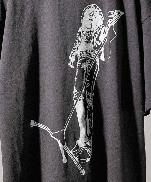 number nine skull singer Crushed T-SHIRT