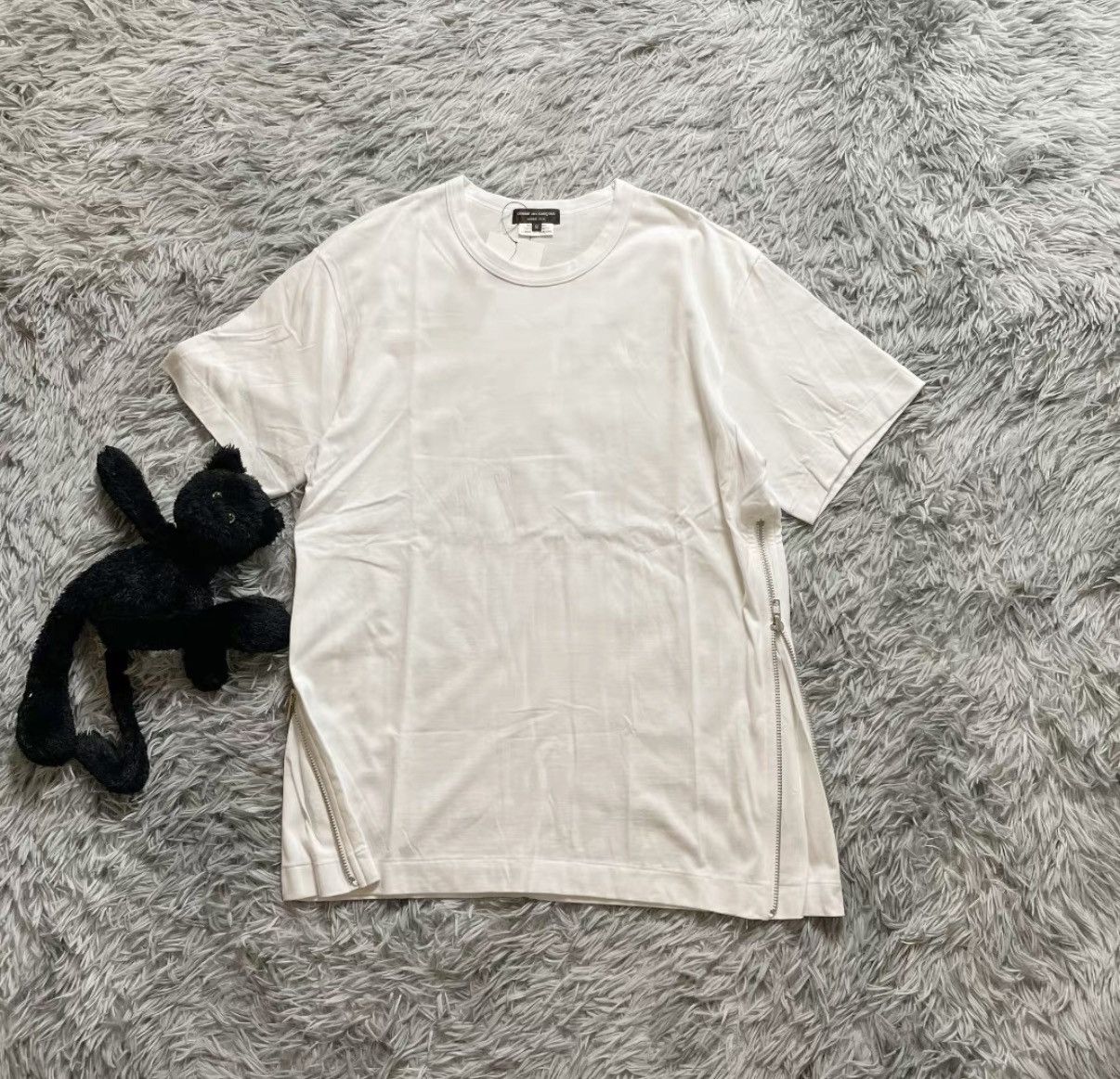 Comme des Garcons Comme des Garçons Zip Detail Short Sleeve Tee Size US M / EU 48-50 / 2 - 1 Thumbnail