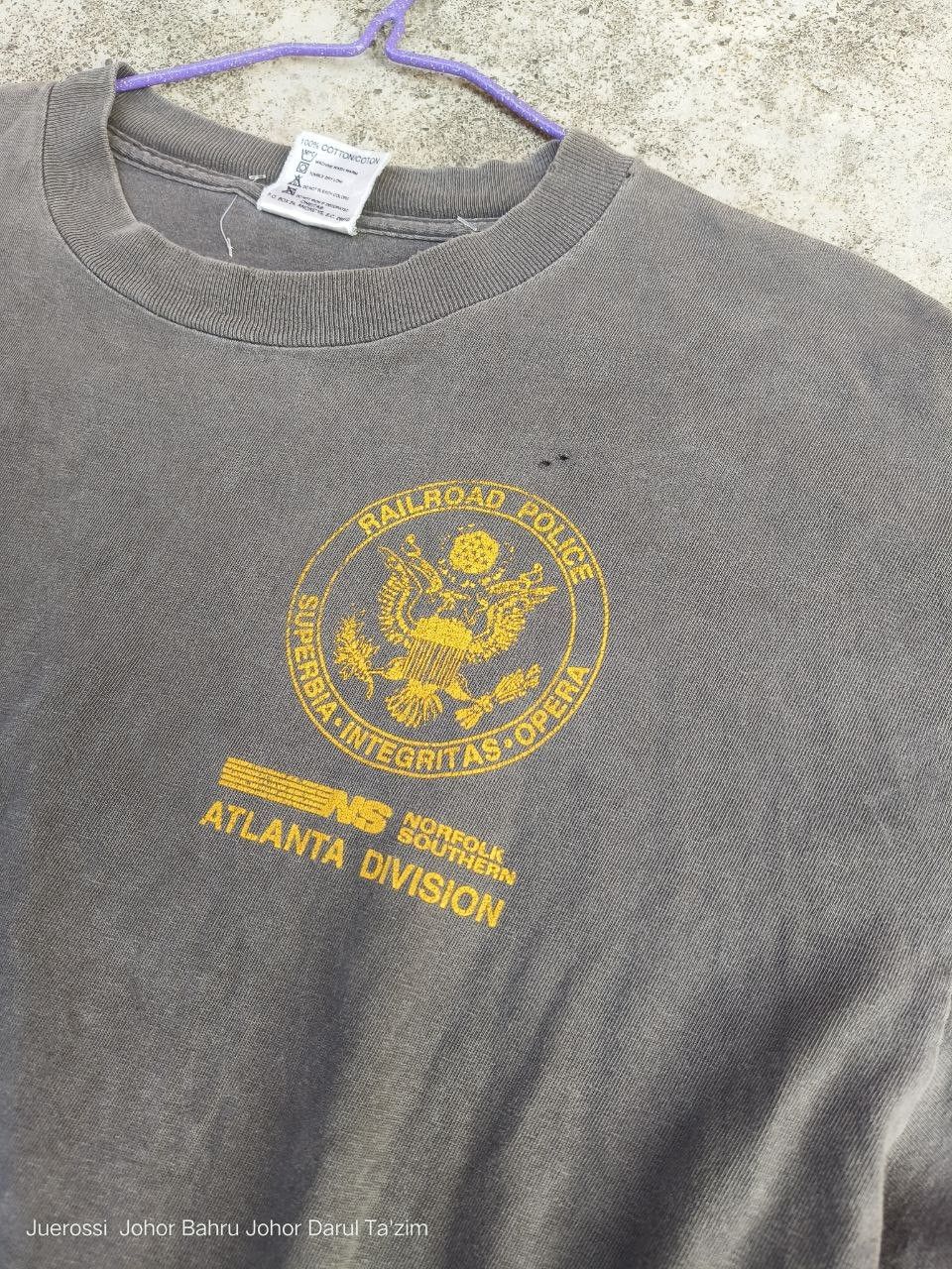 Vintage Vintage Perfectly Thrashed Sunfaded Railroad Police Tee Size US L / EU 52-54 / 3 - 1 Thumbnail