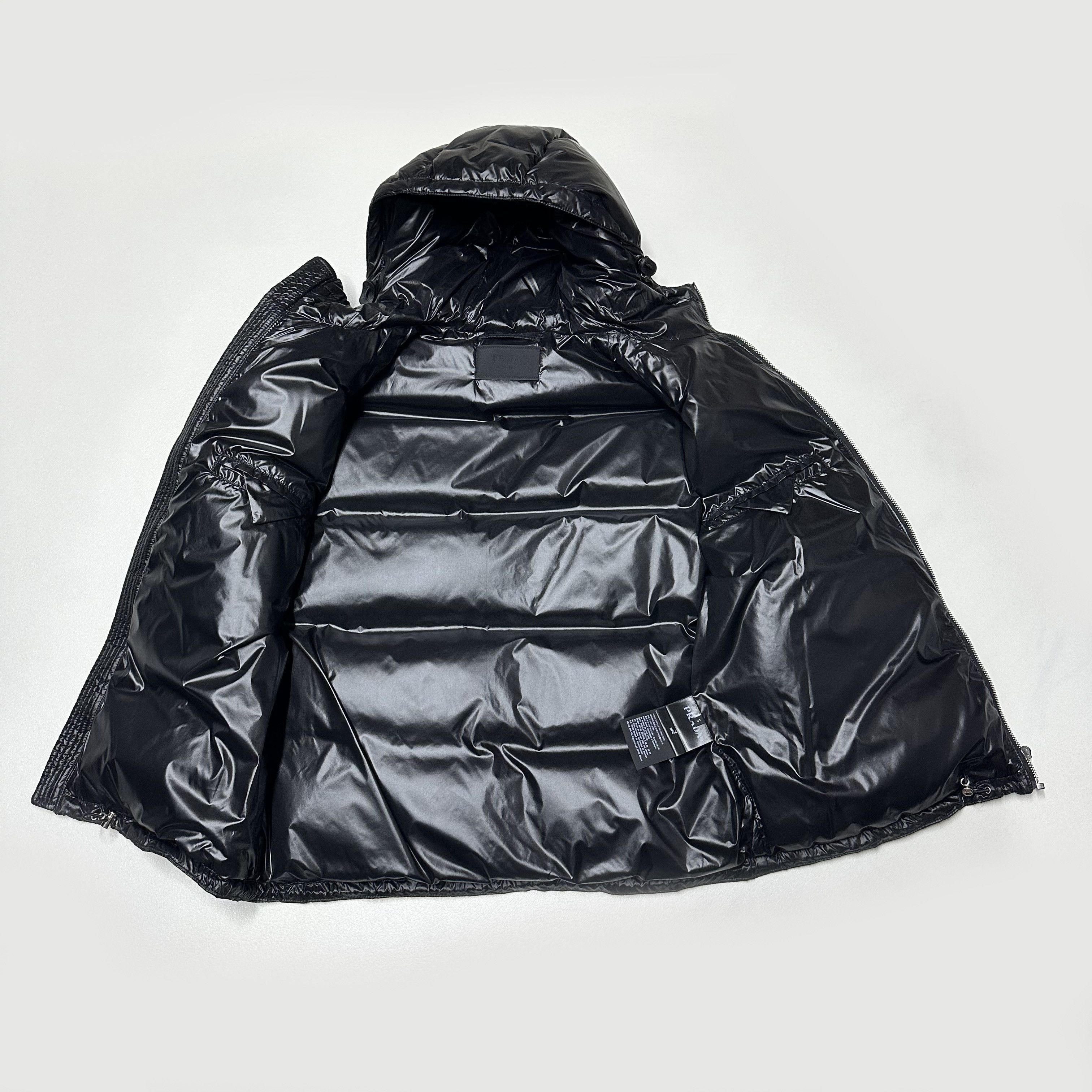 Prada Prada mens size S M black re-nylon Jacket gilet Vest Size US S / EU 44-46 / 1 - 10 Thumbnail