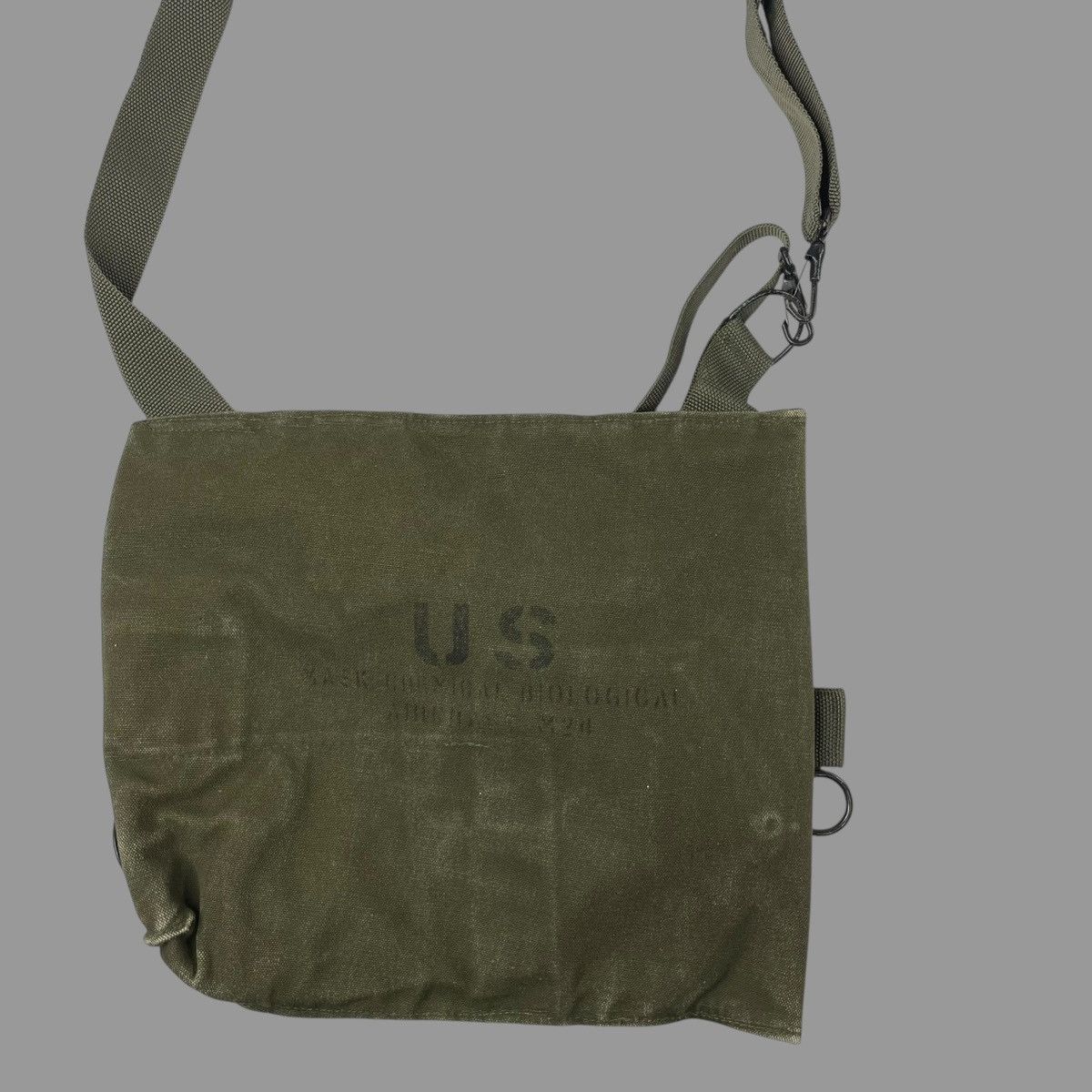 Vintage Vintage 1950s military bag Size ONE SIZE - 4 Thumbnail