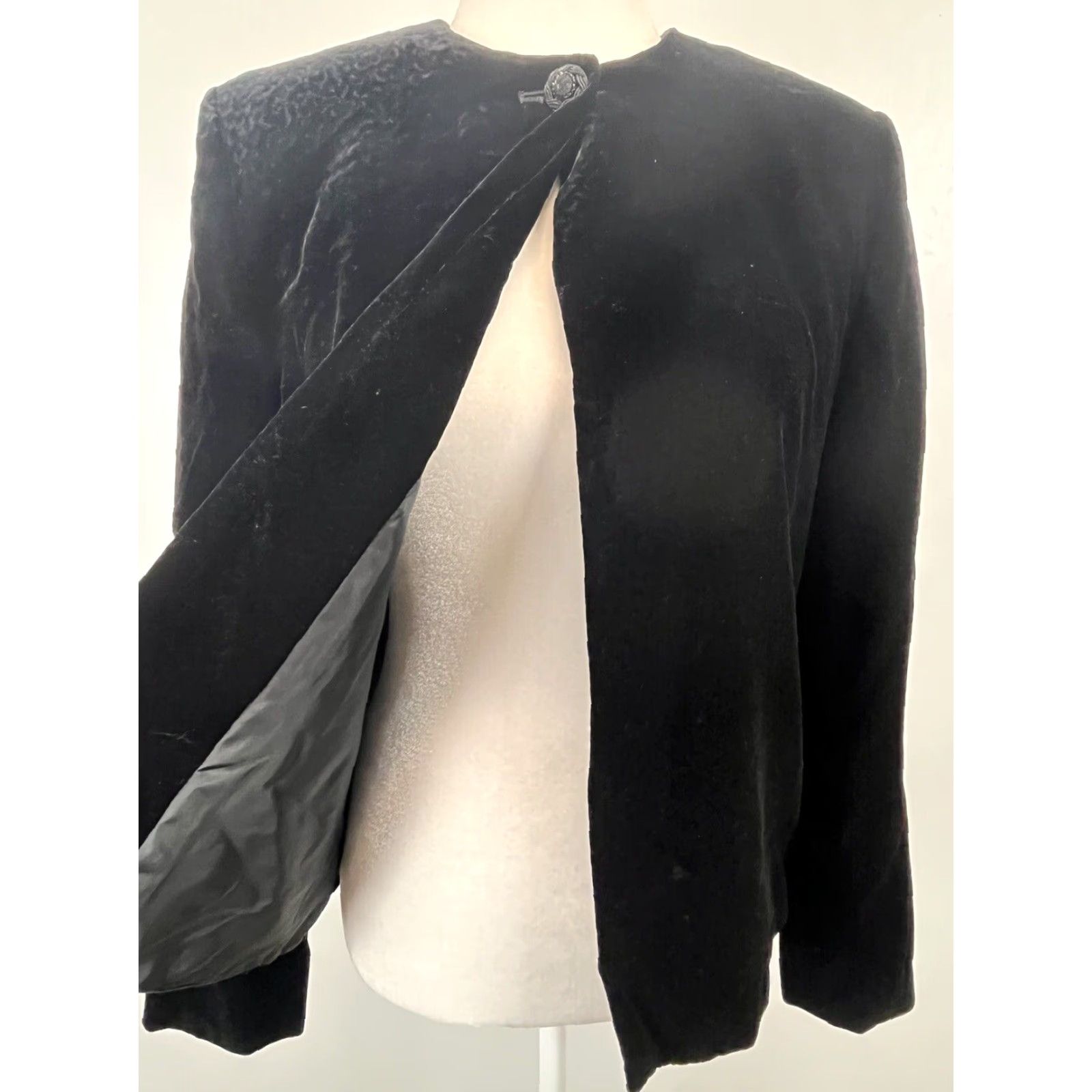 Talbots VINTAGE Talbots Black Velvet Jacket Sz 6 Womens Single Button Long Sleeve 90s Whimsigoth Size M / US 6-8 / IT 42-44 - 6 Thumbnail