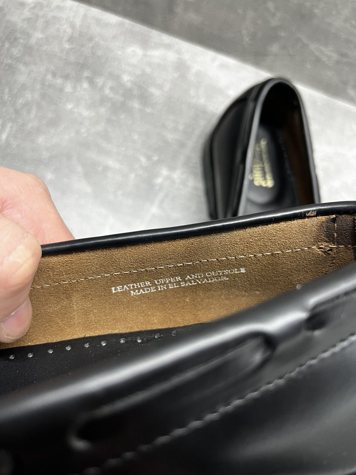 Other WEEJUN HERITAGE LARKIN TASSEL LOAFERS BLACK Size US 9 / EU 42 - 15 Thumbnail
