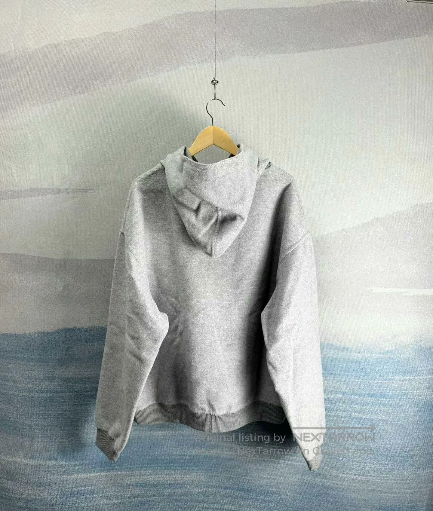 Louis Vuitton louis vuitton gray cashmere hoodie XXL. Size US XXL / EU 58 / 5 - 3 Thumbnail