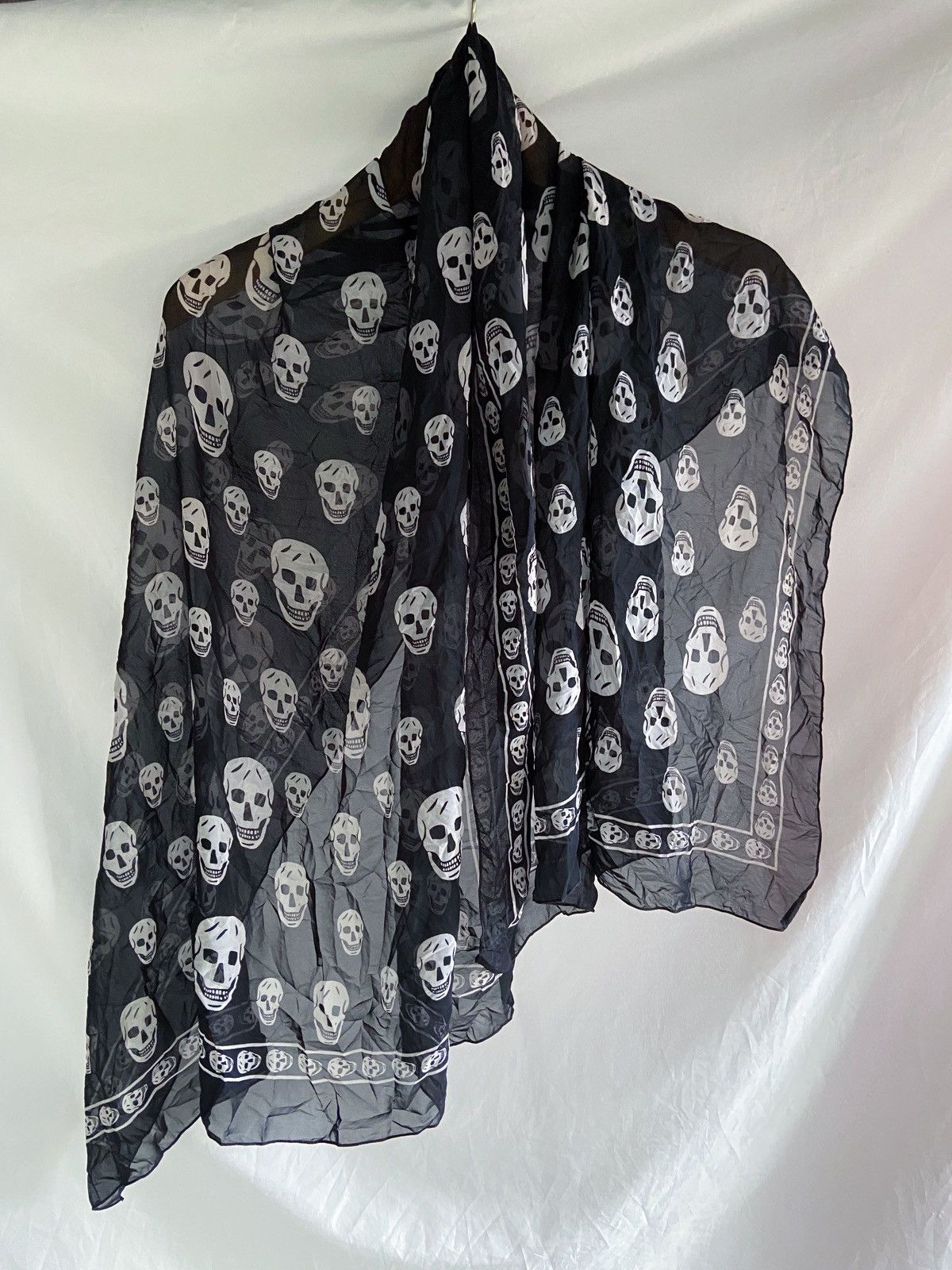 Japanese Brand BLACK SKULL SILK SCARF UKNOWN BRAND ifsixwasnine style Size ONE SIZE - 2 Thumbnail