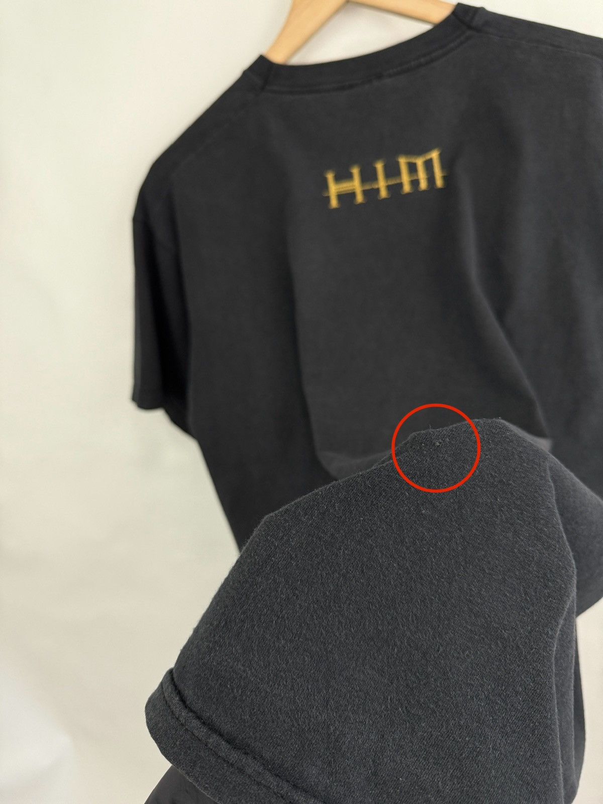 Band Tees Vintage 90s HIM Heartagram T-Shirt Band Metal Rare Retro Y2K Size US M / EU 48-50 / 2 - 11 Thumbnail
